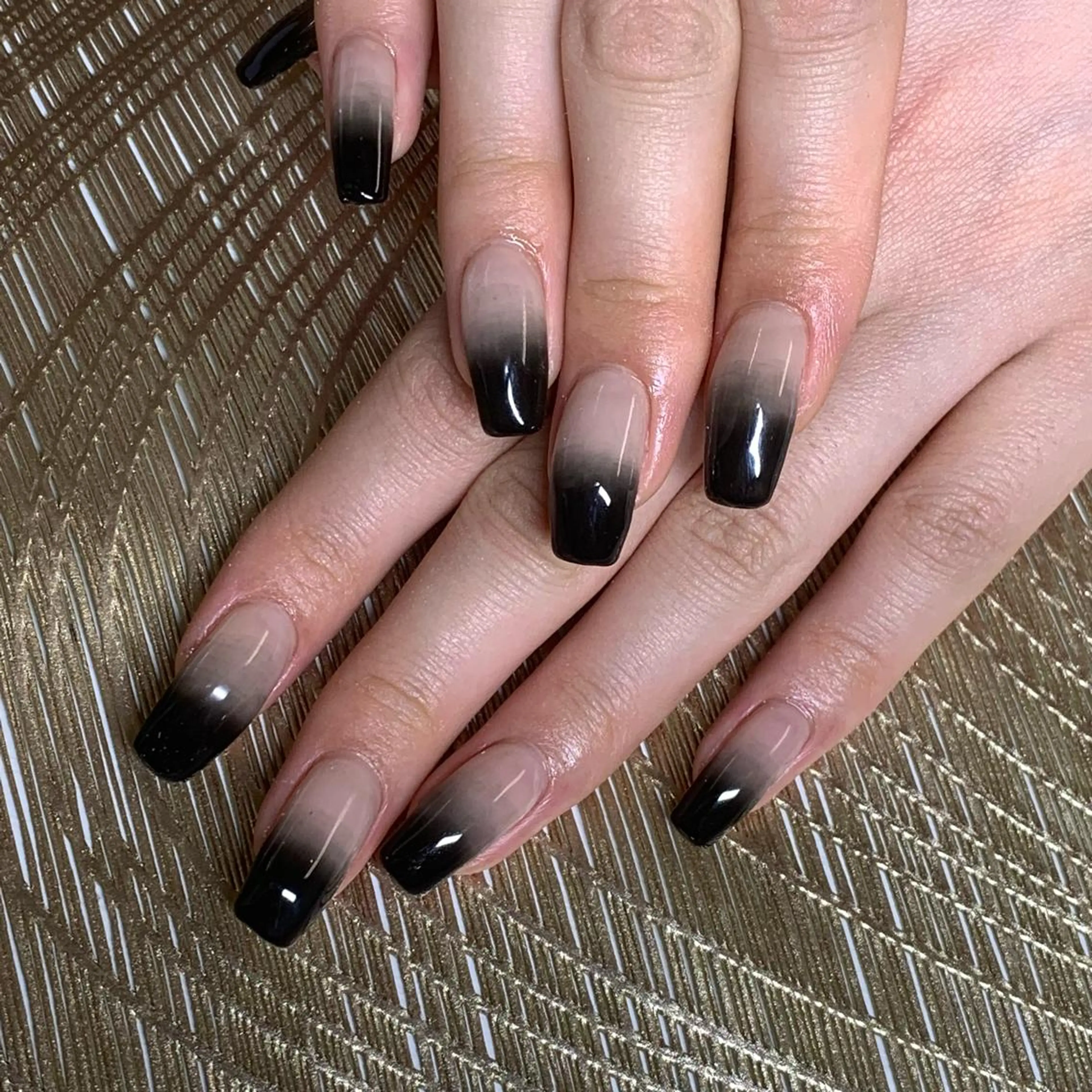 ネイル ハンドネイル καρδιά -ｶﾙﾃﾞｨｱ-のネイルデザイン