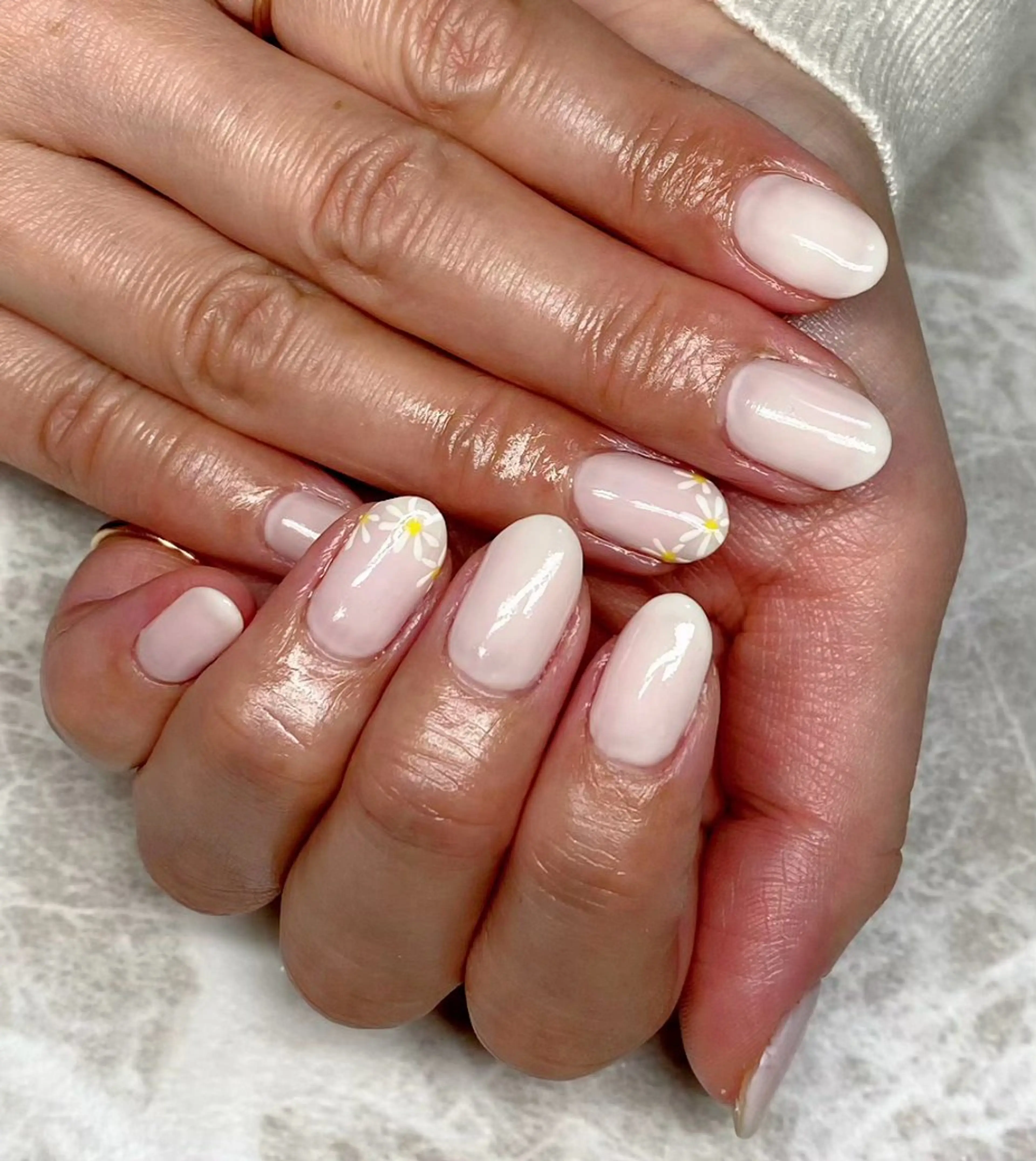 ネイル ハンドネイル ゆぴねいる所属・ゆぴねいる yupinailのネイルデザイン