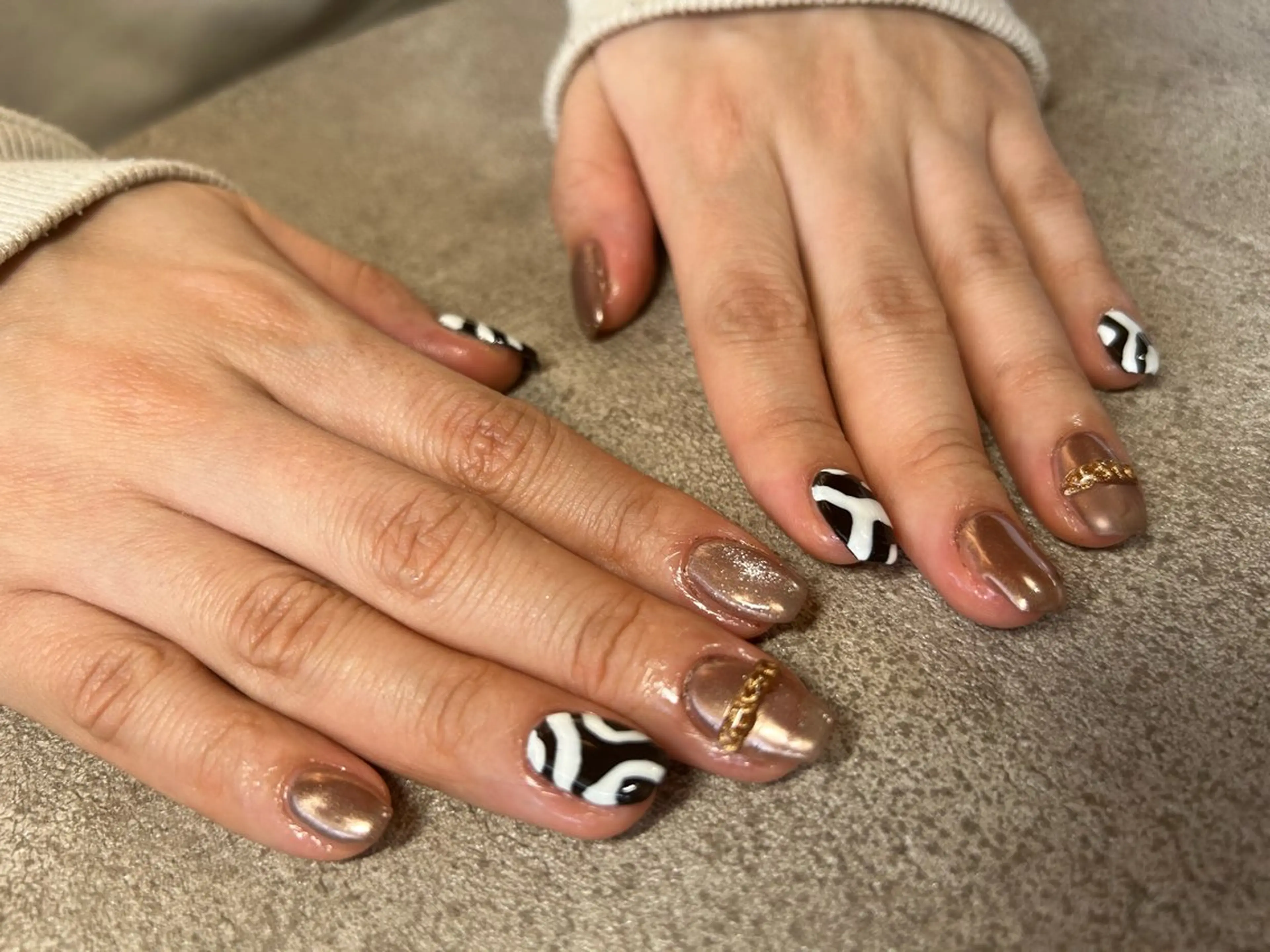 ネイル amunail所属・浦川 歩のネイルデザイン