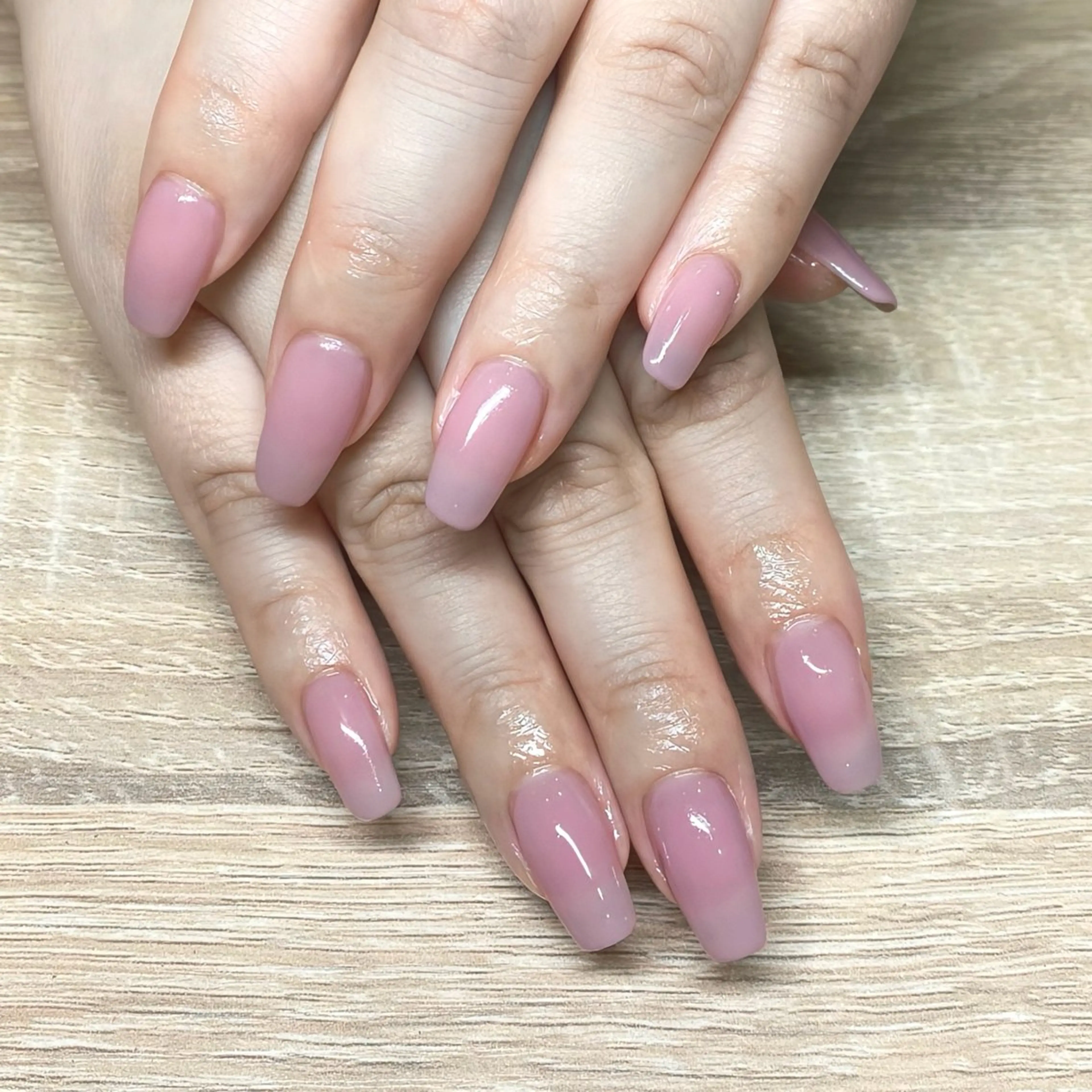 オフなし/ワンカラー、グラデーション(ハンド)の写真