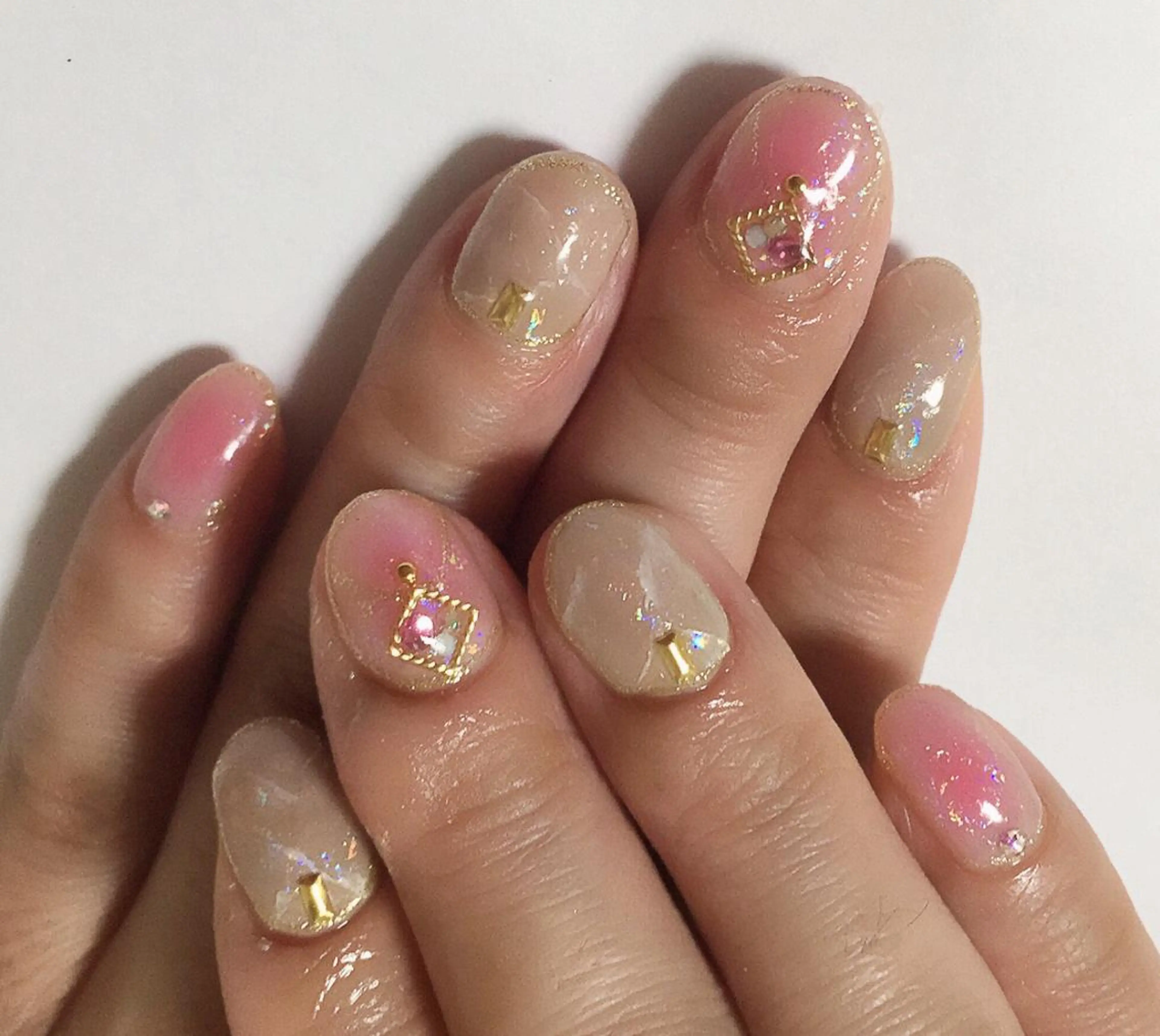 ネイル アートネイル 40代からの爪を守る ×ケア重視サロン♡のネイルデザイン