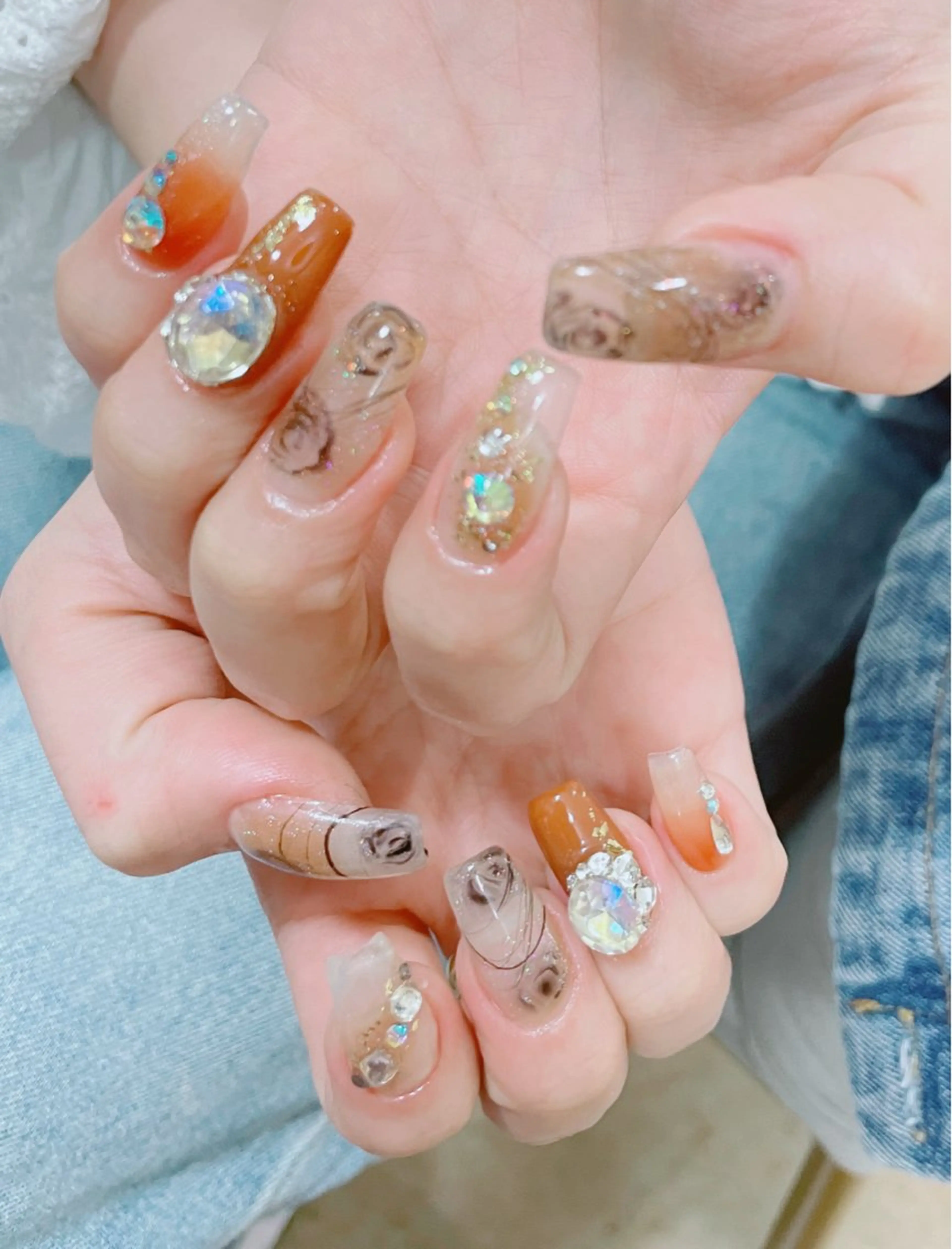 ネイル ハンドネイル AngelChris ビューティーサロンのネイルデザイン