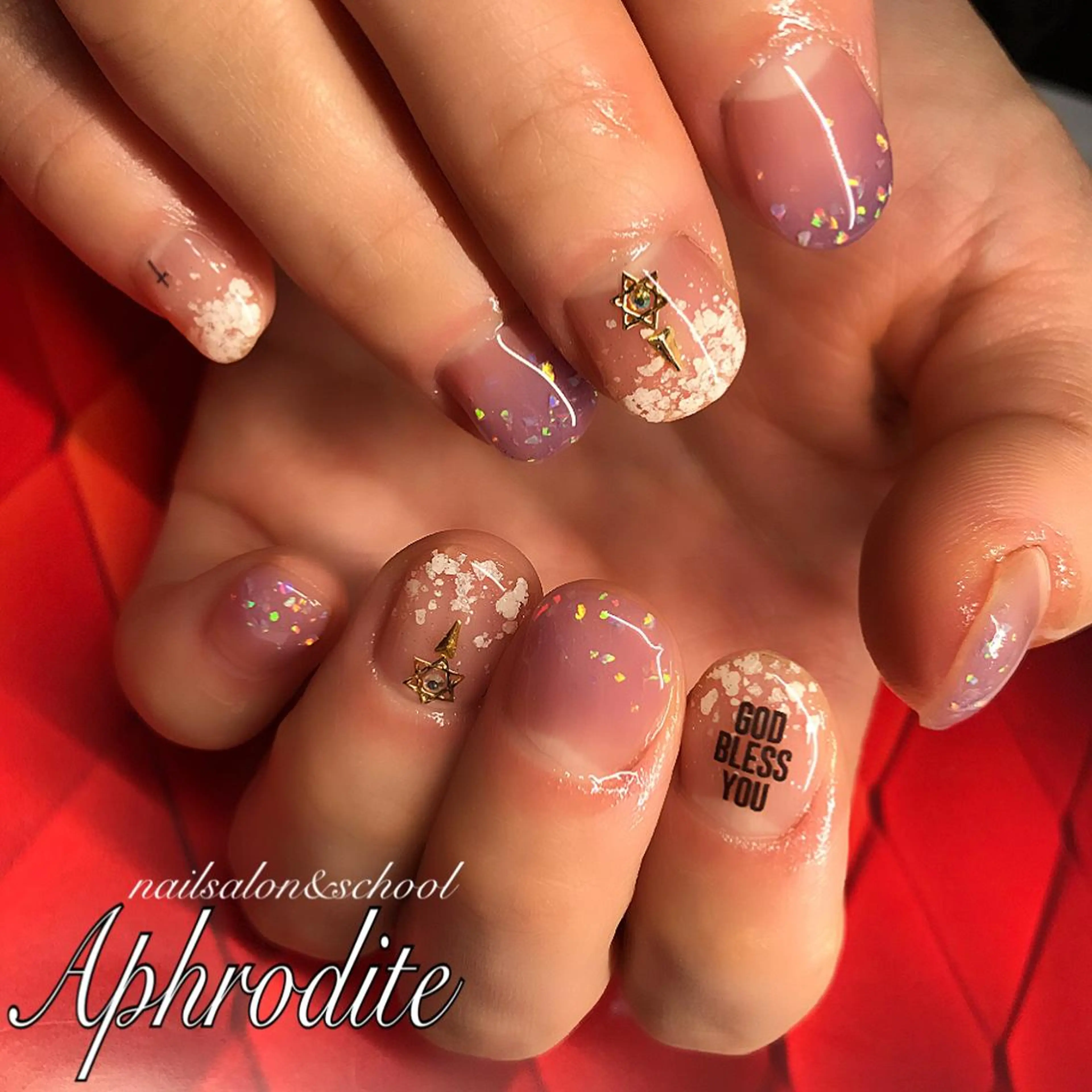 ネイル APHRODITE Nagisaのネイルデザイン