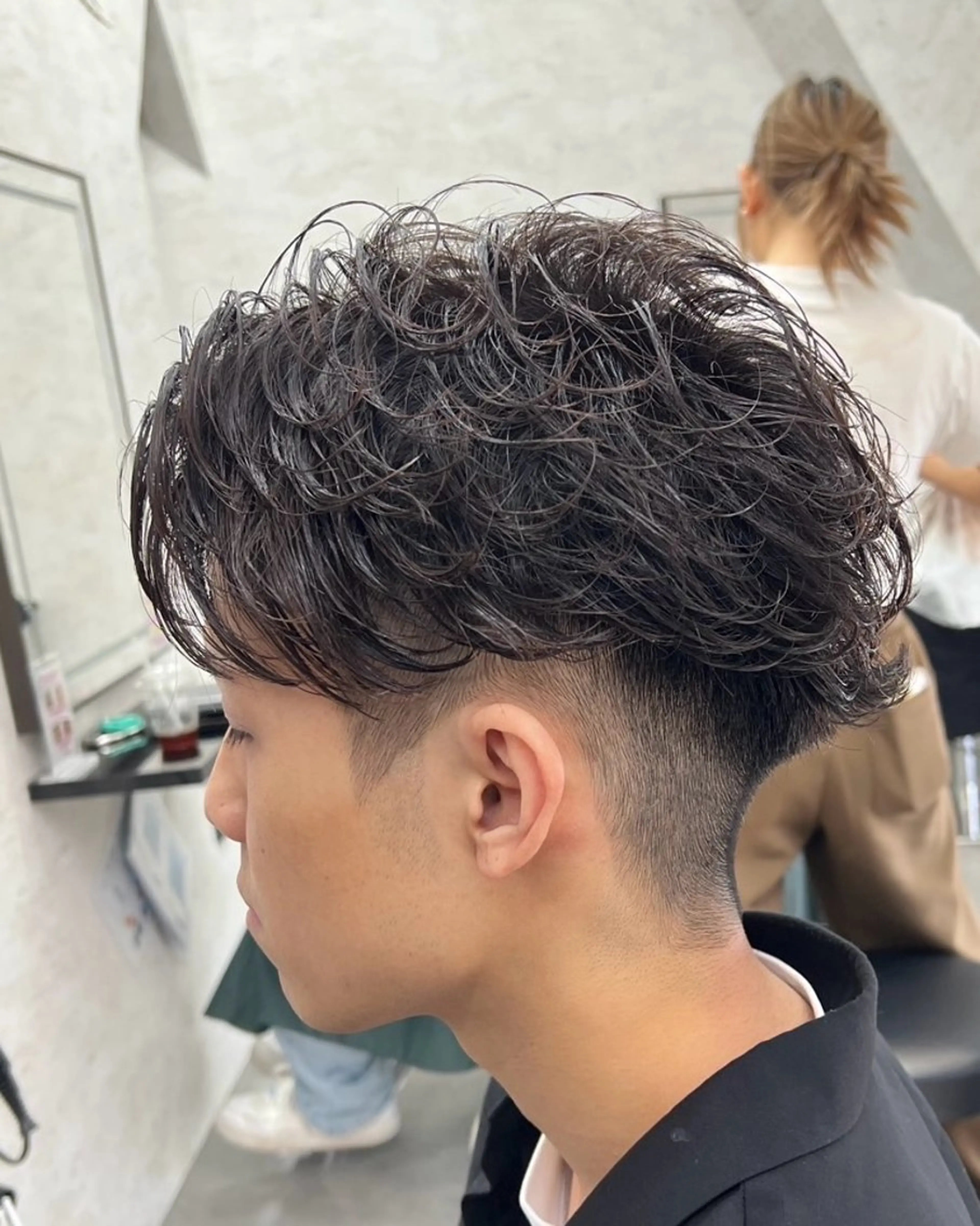 メンズ カット パーマ 遠藤 健登のヘアスタイル