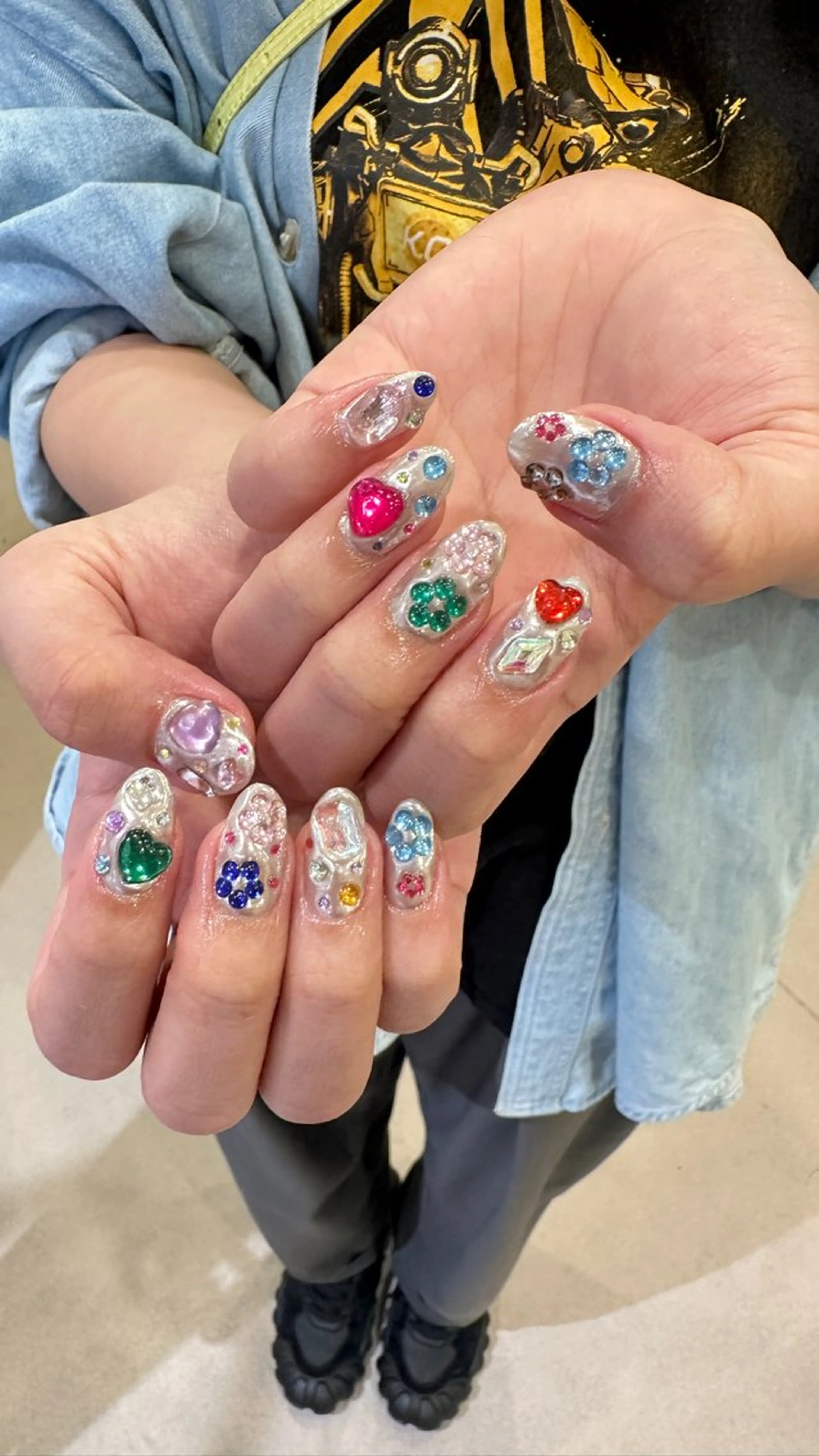 ネイル ハンドネイル 👽個性派ネイル🎀 komachiのネイルデザイン