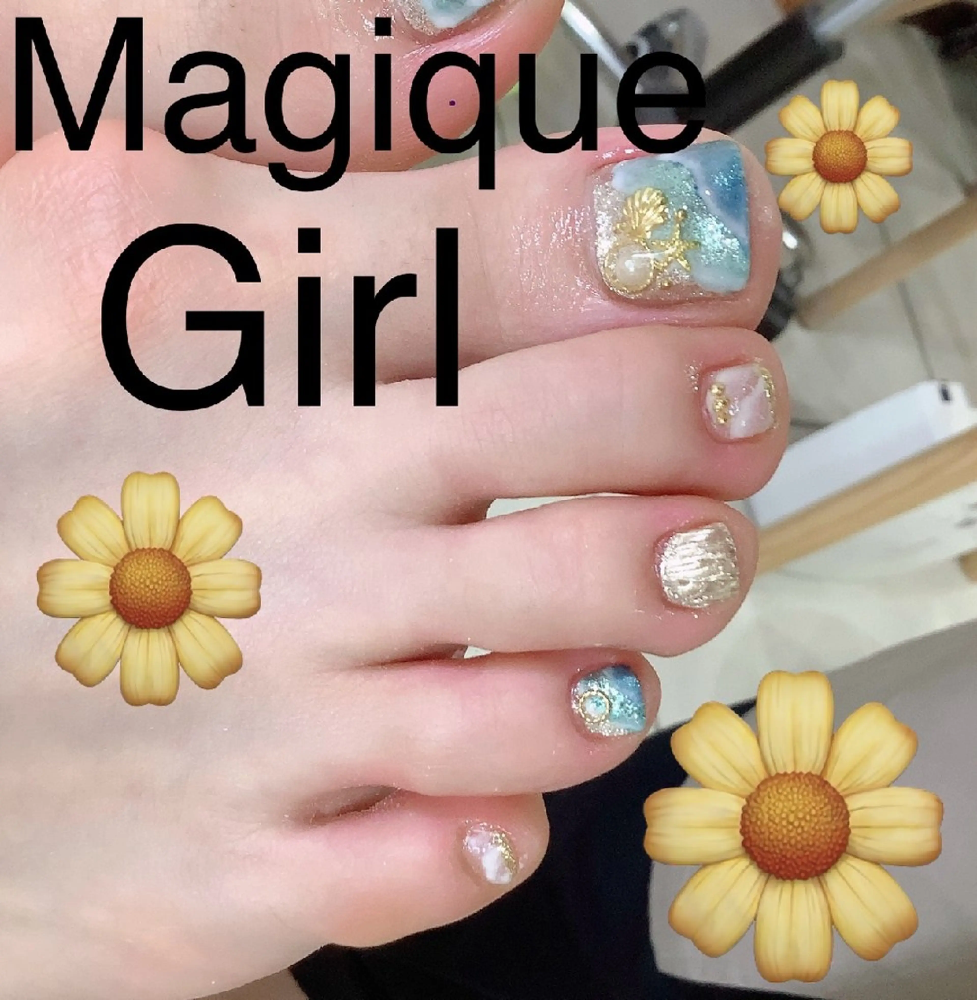 ネイル フットネイル Magique Girlのマツエク・マツパデザイン