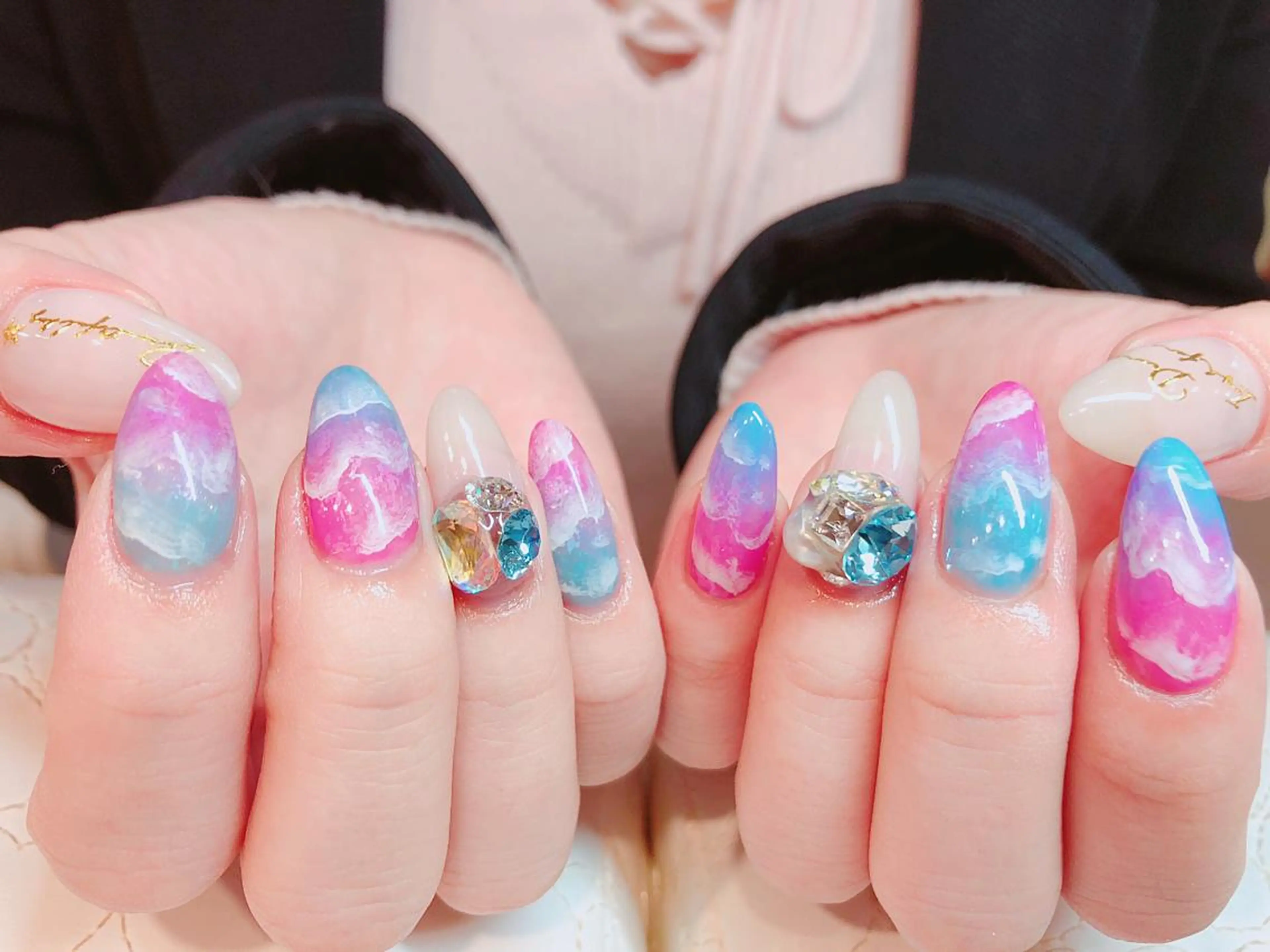 ネイル salon de Tiaraのネイルデザイン