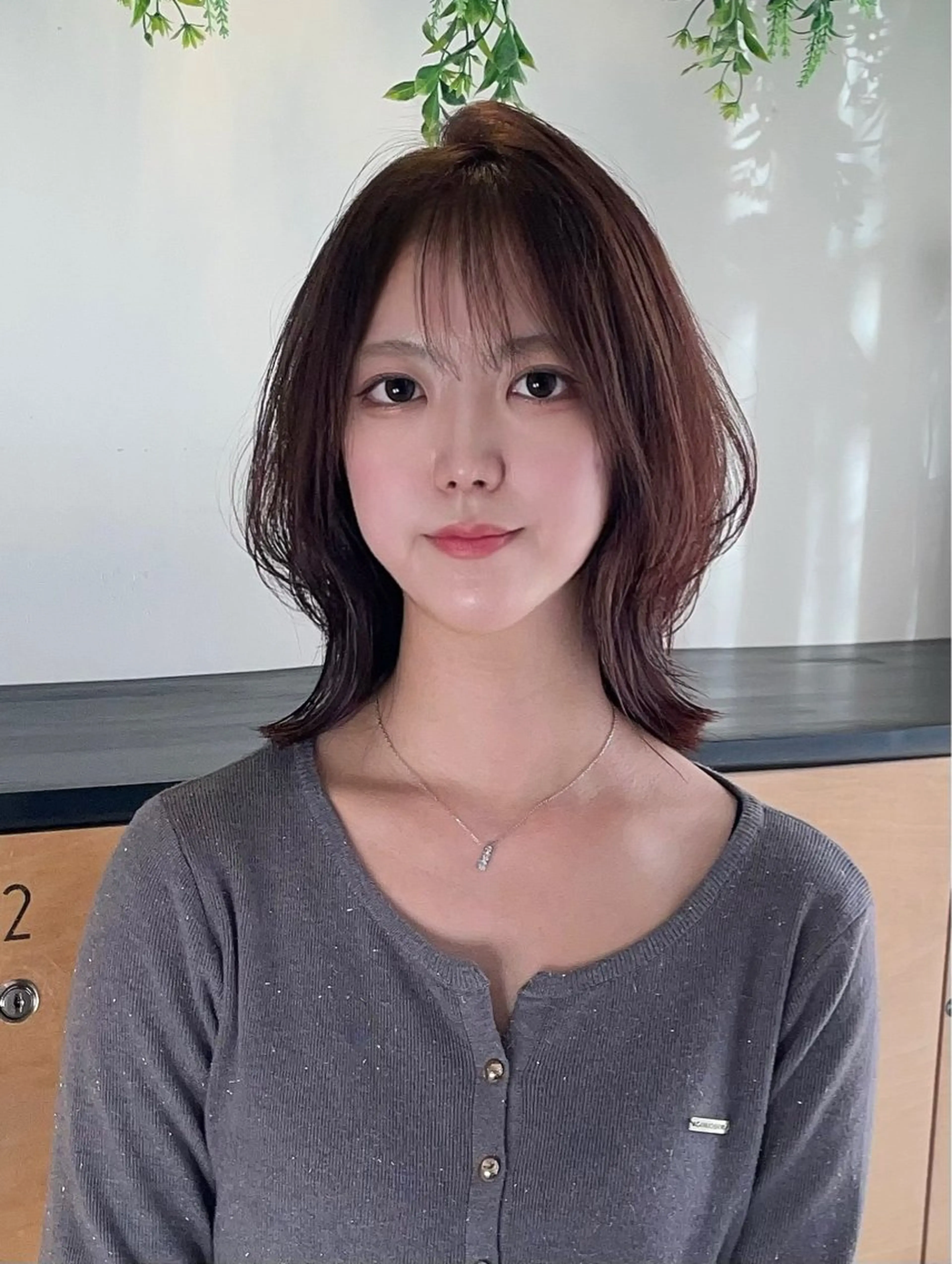 ミディアム カラー ブラウンカラー チョコレートブラウン レイヤーカット モテるブラウンカラー の達人Tomoyaのヘアスタイル