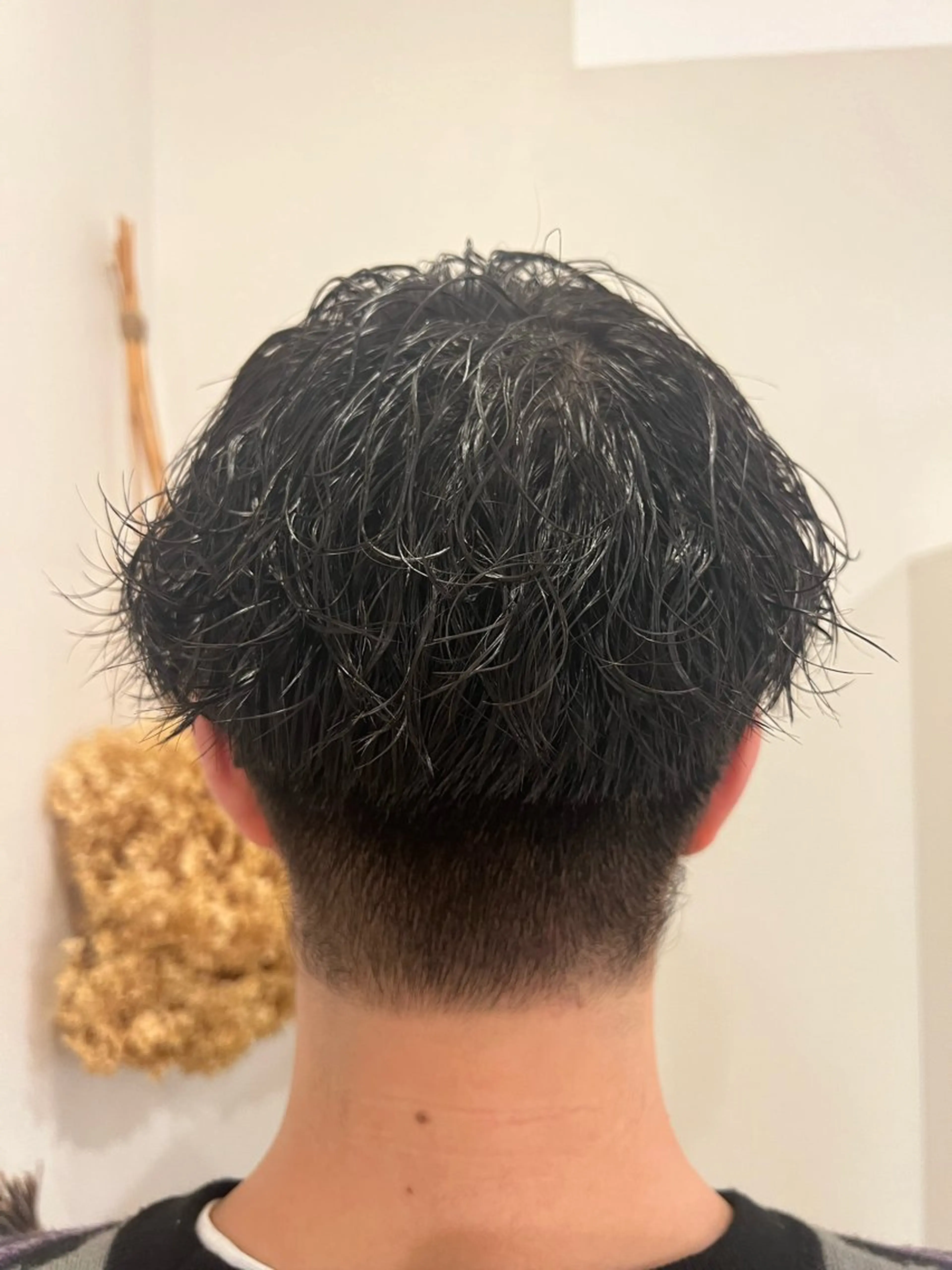 ミディアム カット パーマ 【本陣】カット モデル/朝岡 慧のヘアスタイル