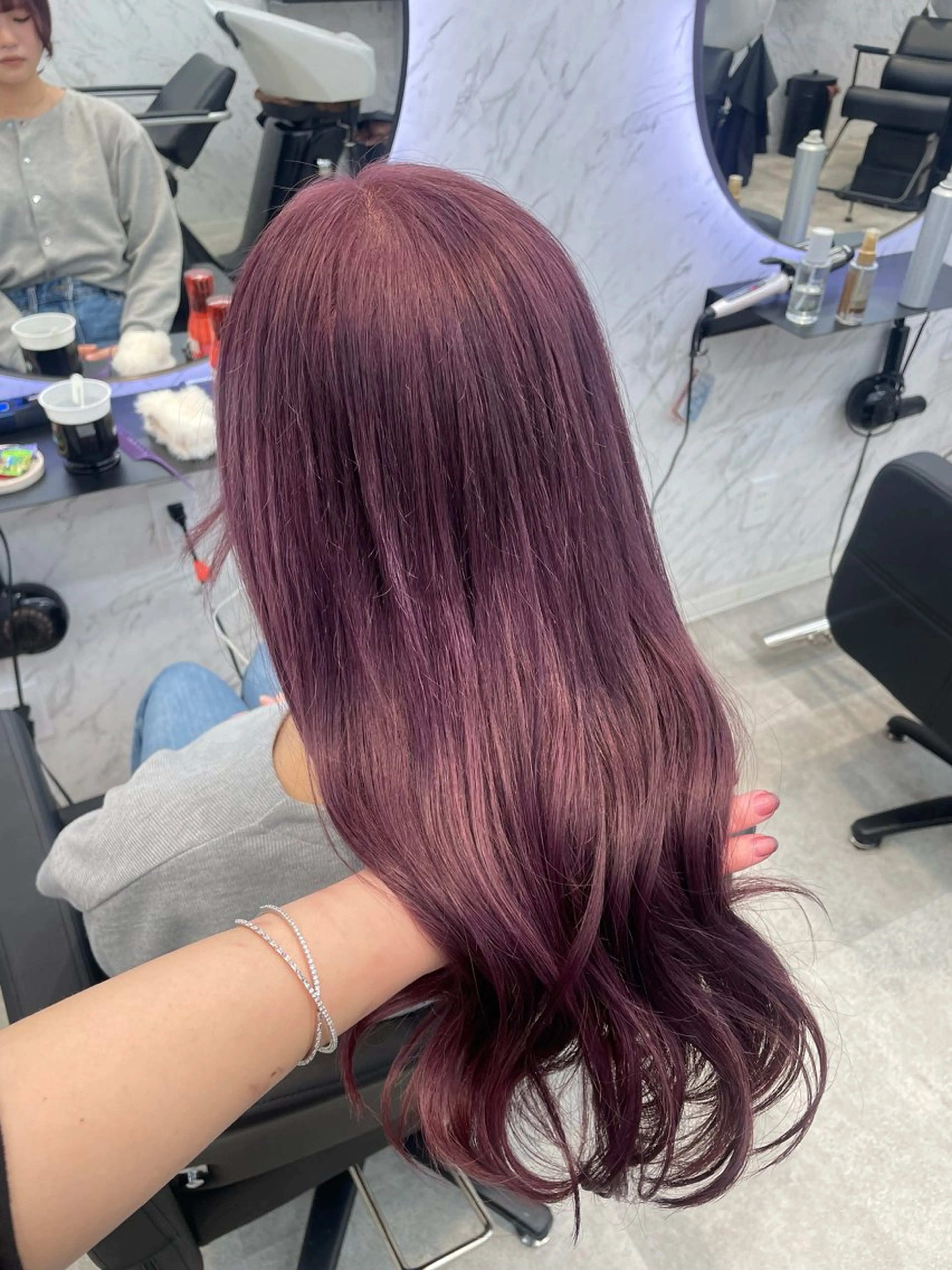 ロング カラー カシス ピンクカラー ヘアカラー hair salon dot. mooda 韓国風サロン 町田店所属・韓国風ヘア🎀🩶 /♡𝓝𝓸𝓪♡のヘアスタイル