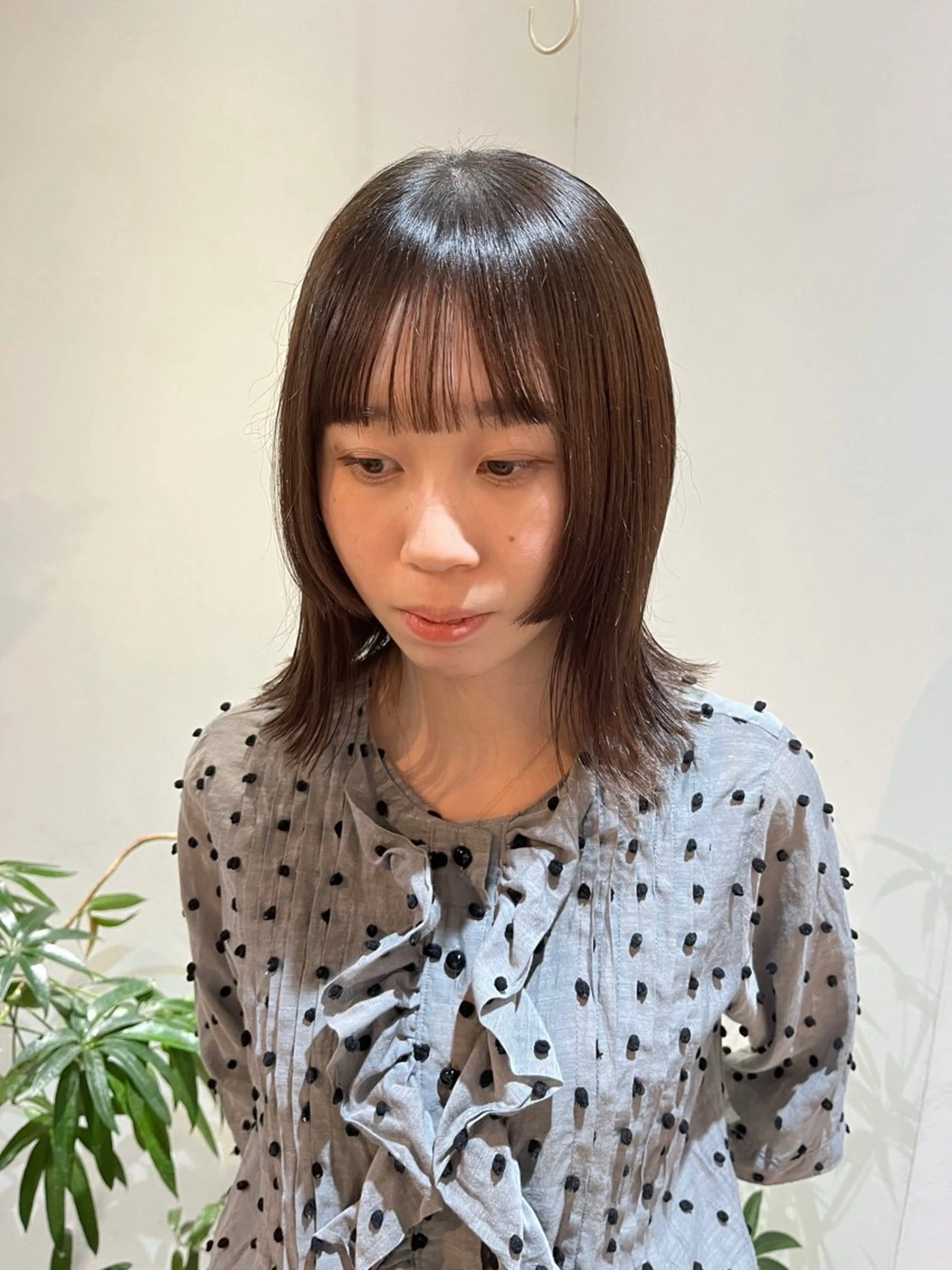 セミロング カラー 顔まわりレイヤー 顔周りカット 姫カット レイヤーカット カット KANO🌷 ブリーチなしカラーのヘアスタイル