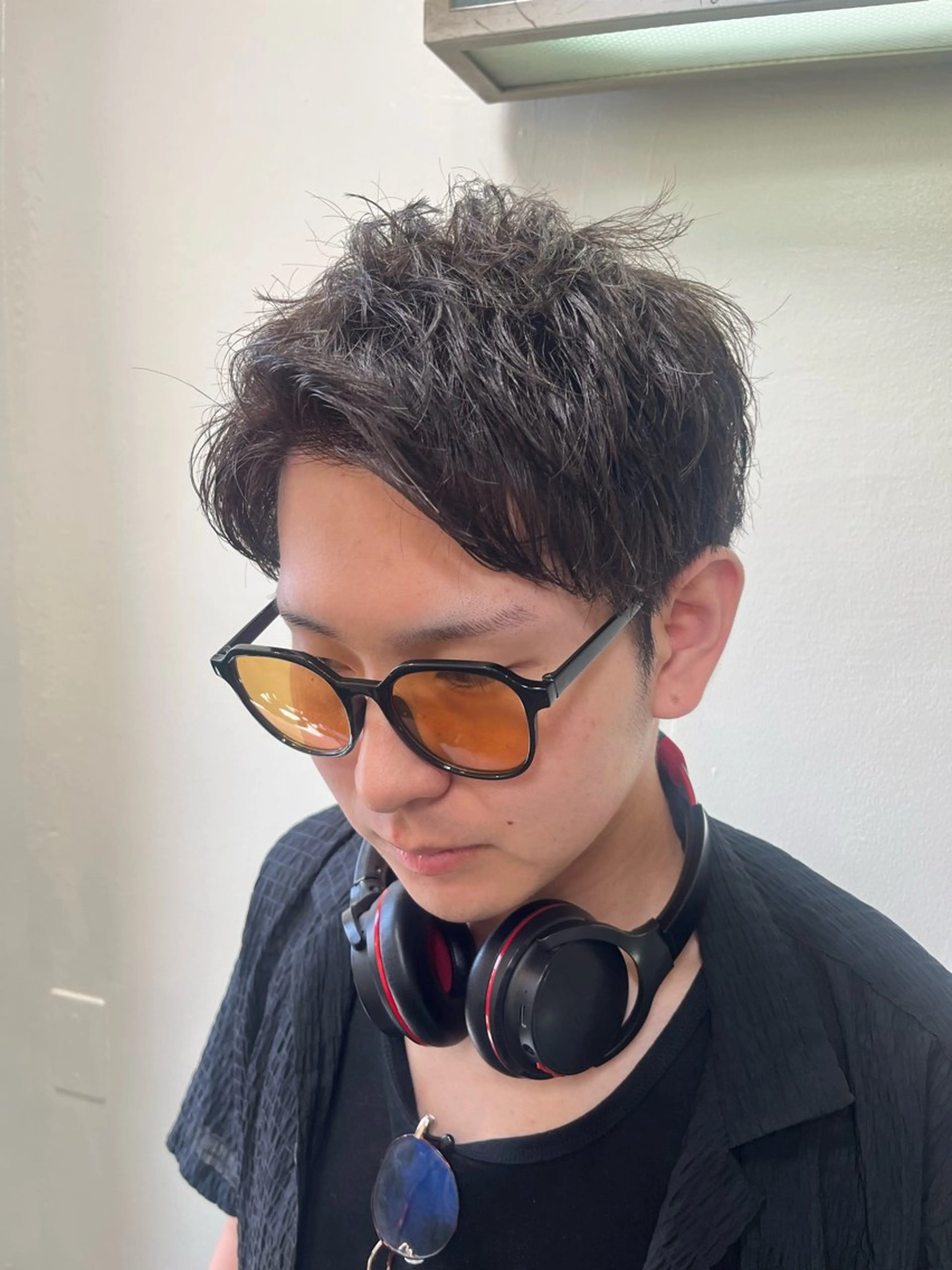 ショート メンズ スパイキーショート ショートヘア カット カルマ・ニュアンス パーマ　須田龍世のヘアスタイル