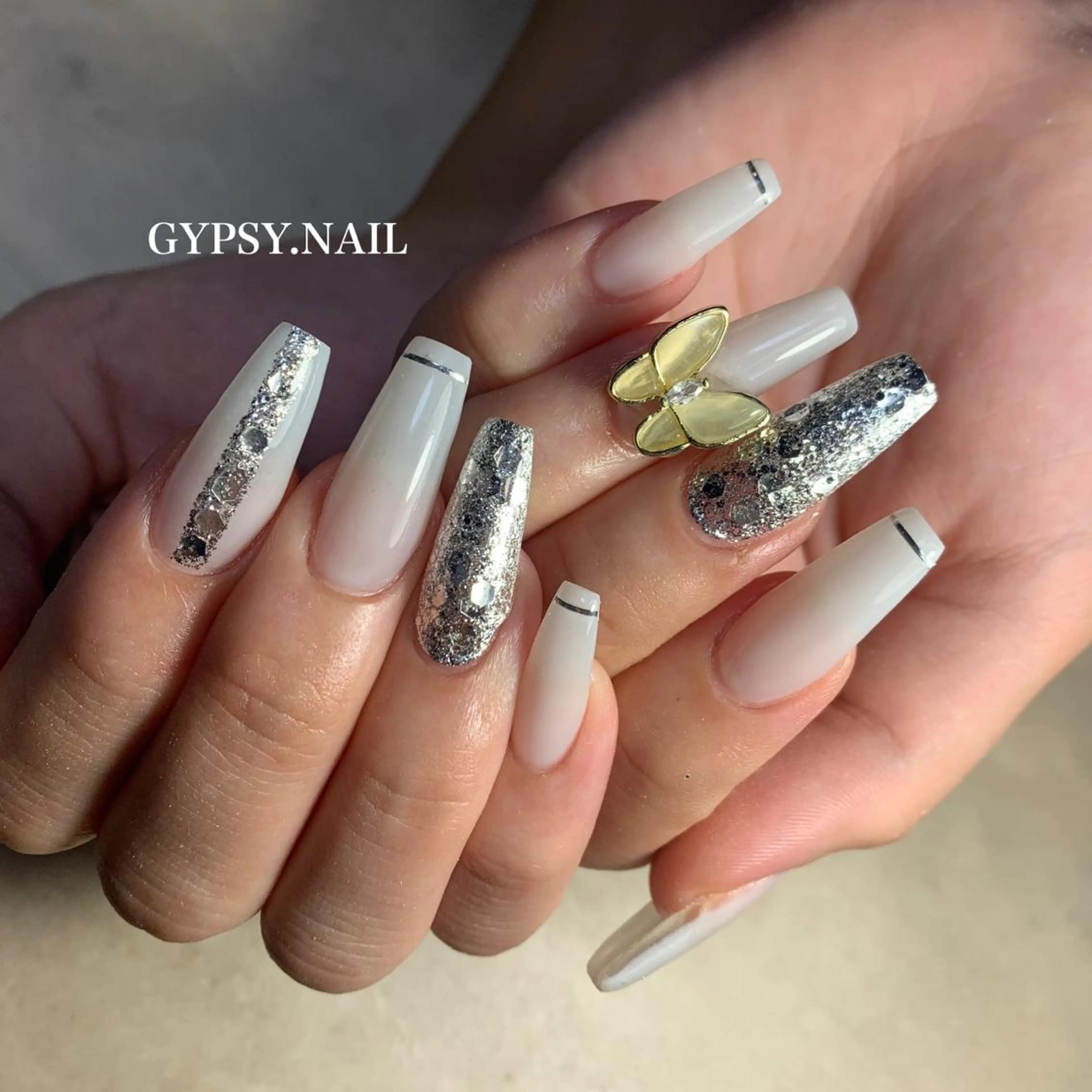 ネイル GYPSY.NAIL所属・GYPSY.NAIL akariのネイルデザイン