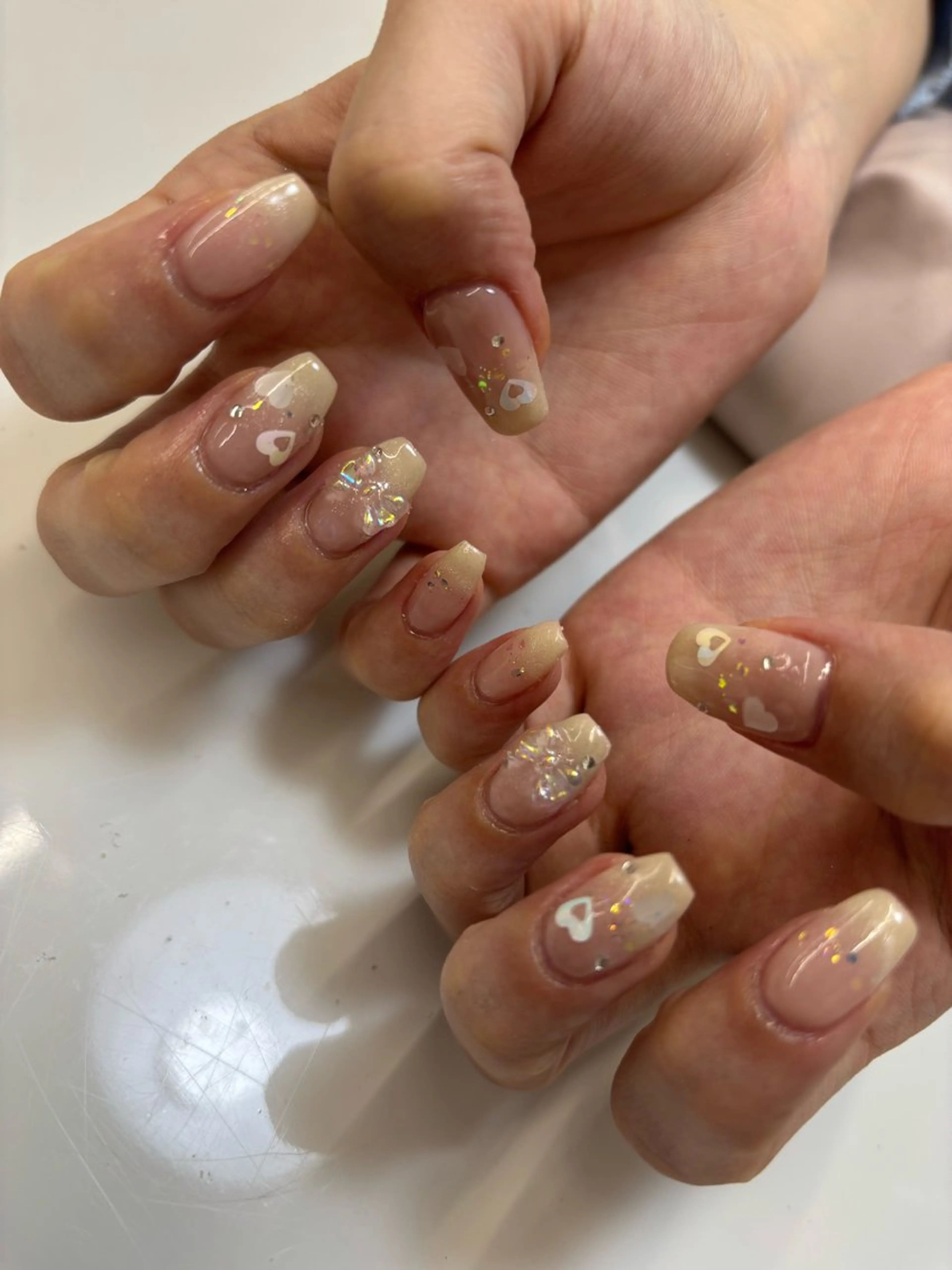 ネイル Mellow【メロー】by Cherie la mer  新宿店 パラジェル取扱/フィルイン無料所属・海老澤 萌のネイルデザイン