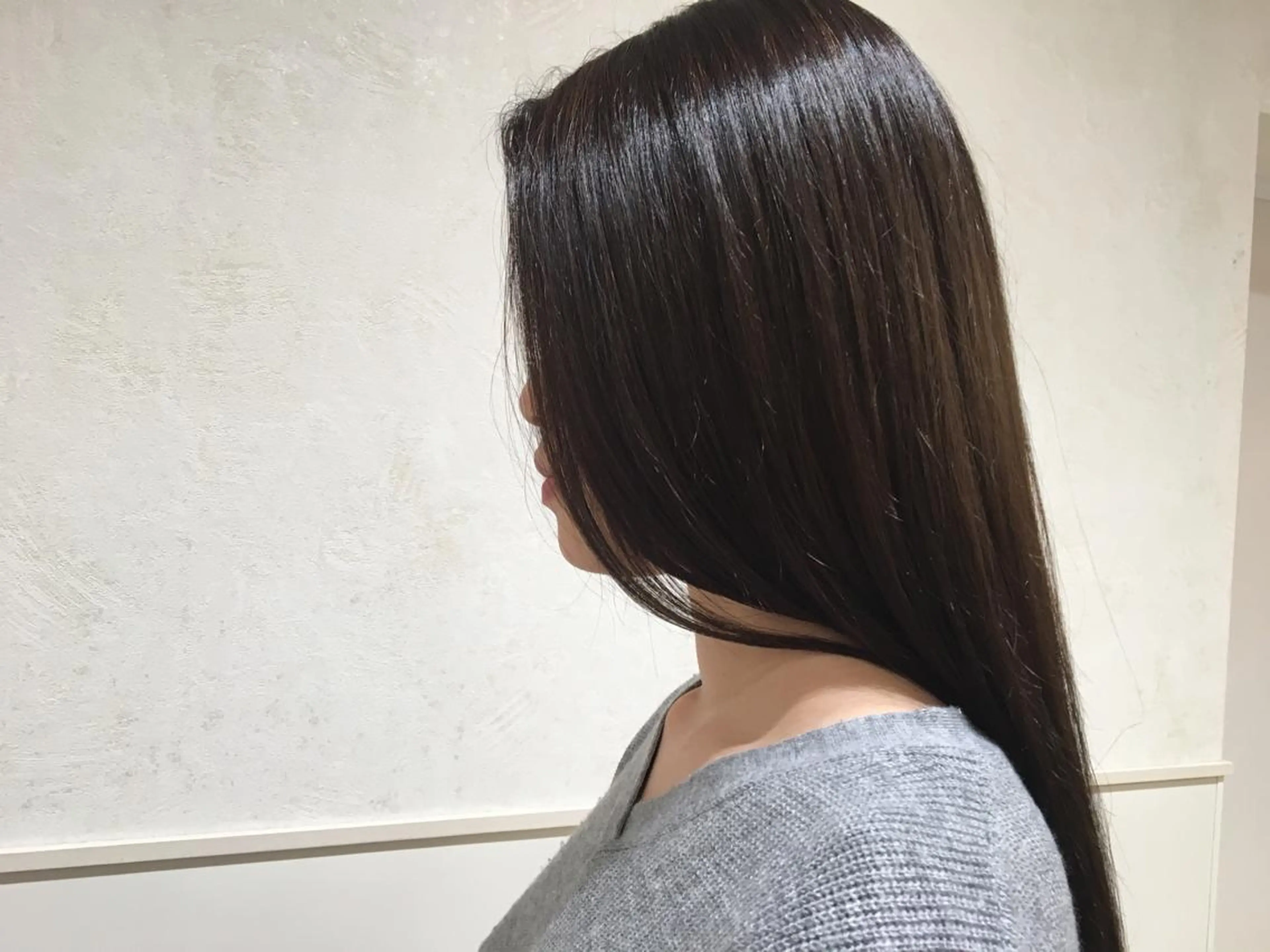 ロング カラー 樋渡 侑希のヘアスタイル