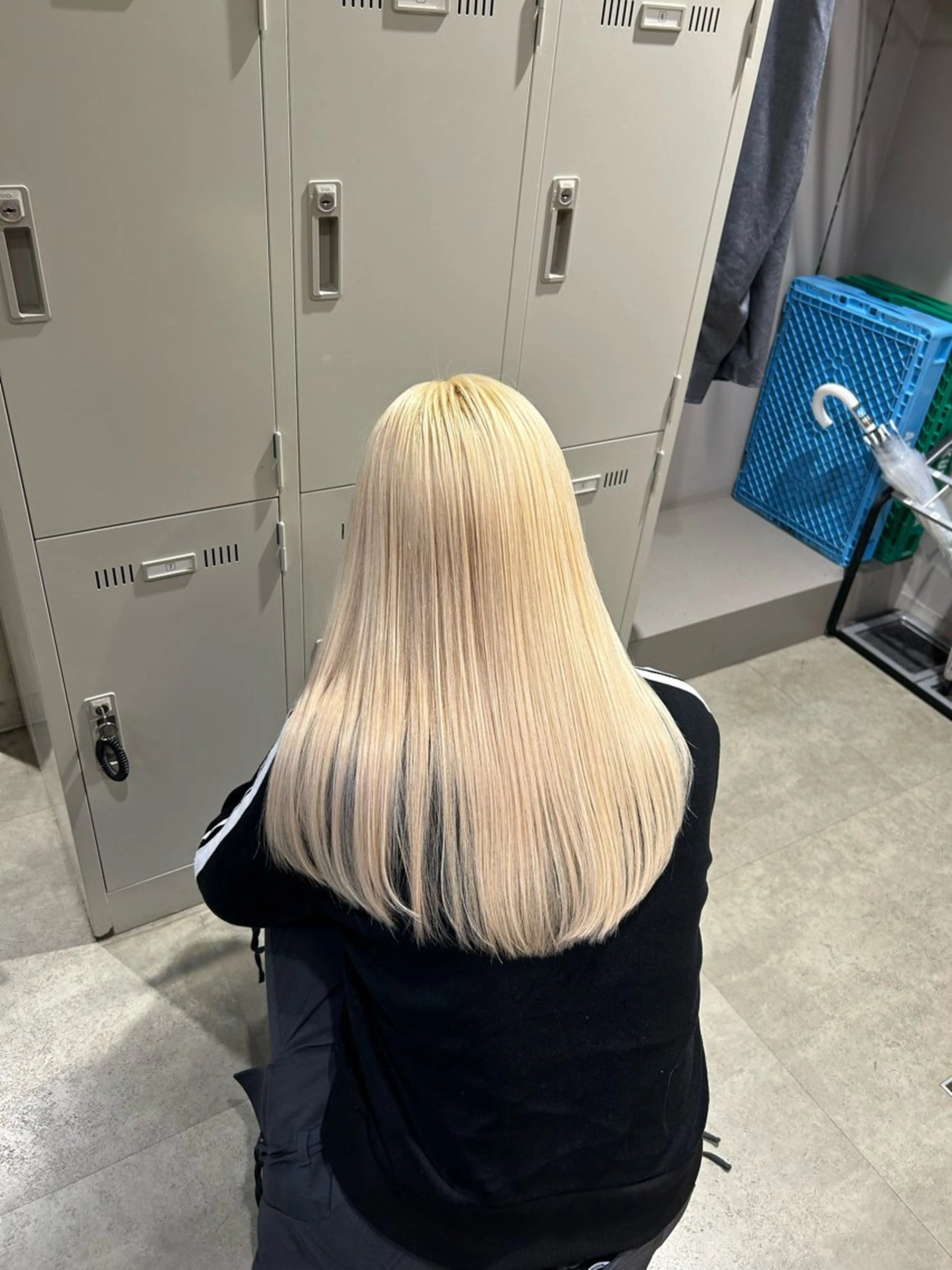 ロング カラー ヘアカラー 韓国ヘア暗髪 ダブルカラーメンズ可のヘアスタイル
