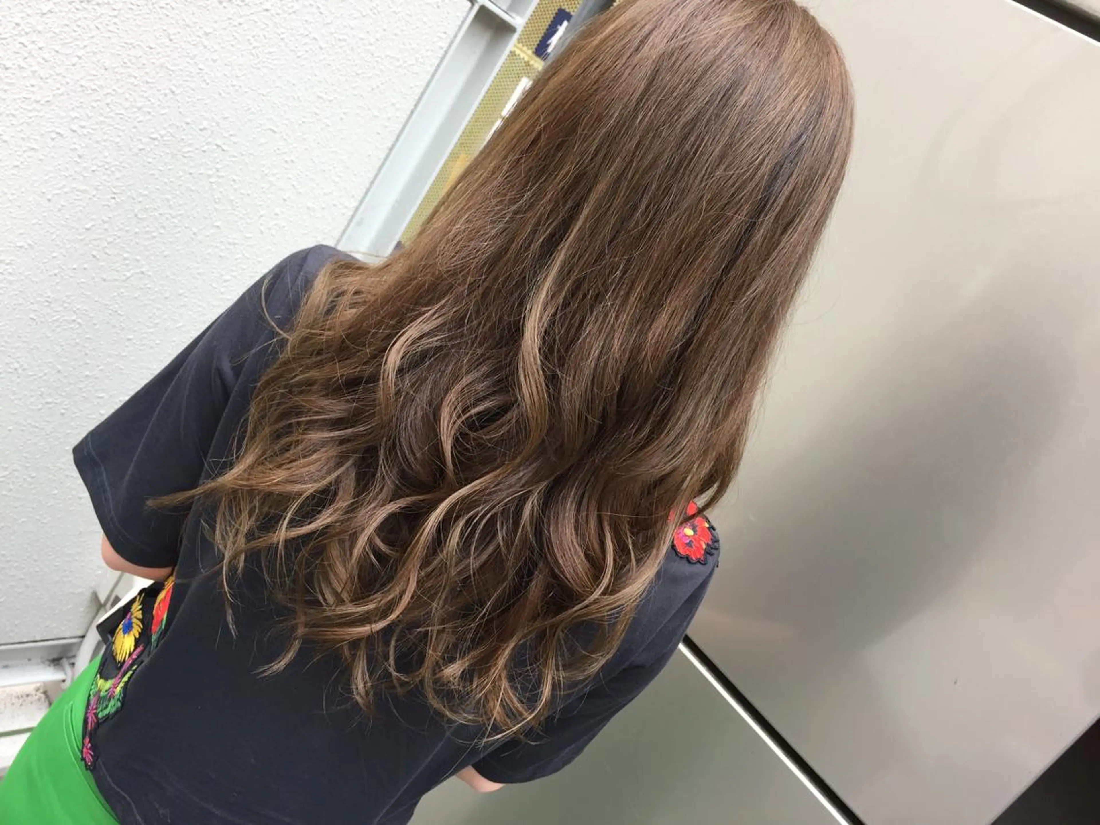 ロング アッシュ darts所属・松永 雄樹のヘアスタイル