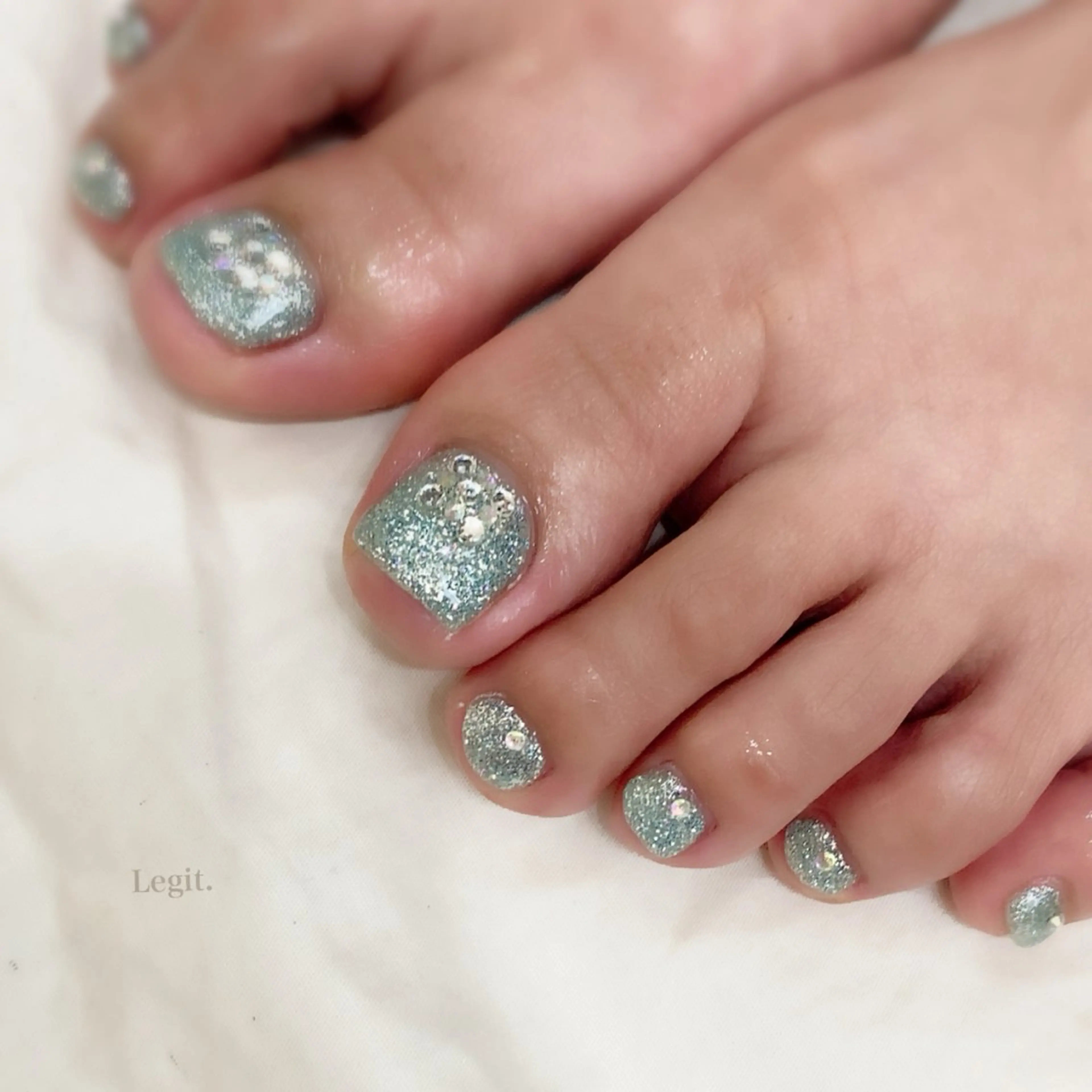 ネイル フットネイル Legit nail salonのネイルデザイン