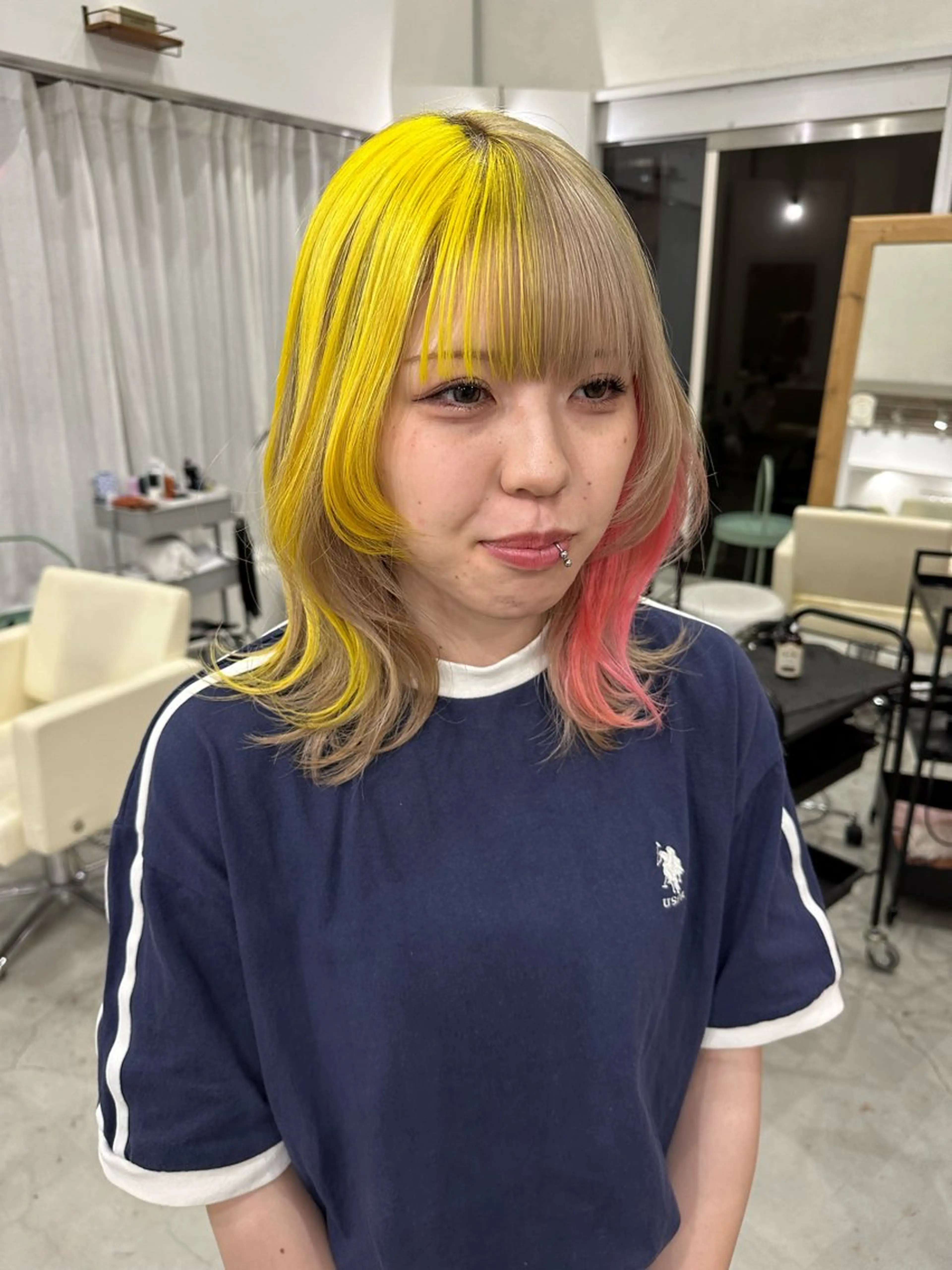 ミディアム カラー solua所属・さあや 【透け感/艶感】のヘアスタイル