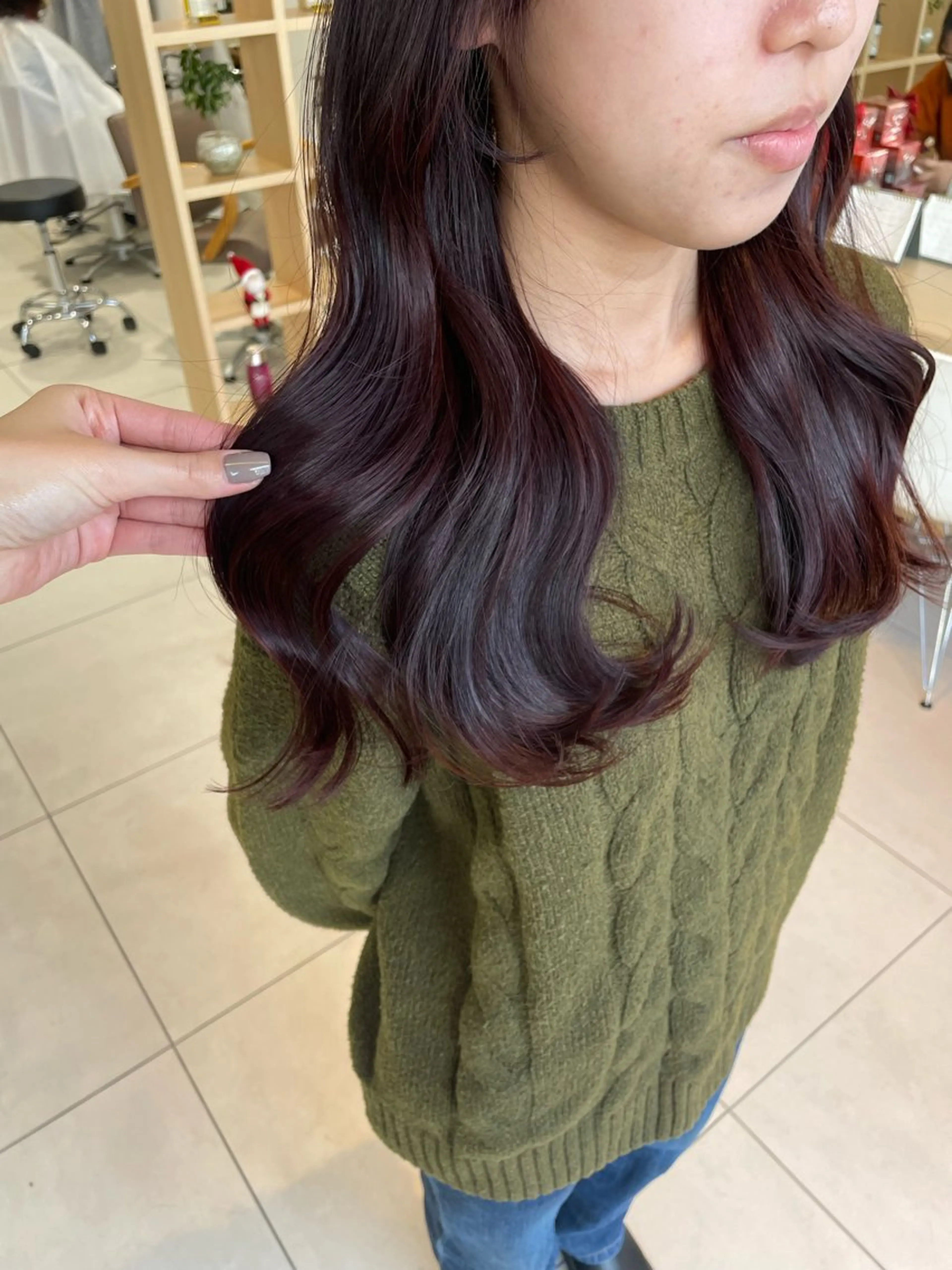 ロング 顔まわりレイヤー 姫カット 韓国風ヘア レイヤーカット ロング ヘアカラー トリートメント nuu 栄所属・🧸SAKI🎀 韓国レイヤーのヘアスタイル