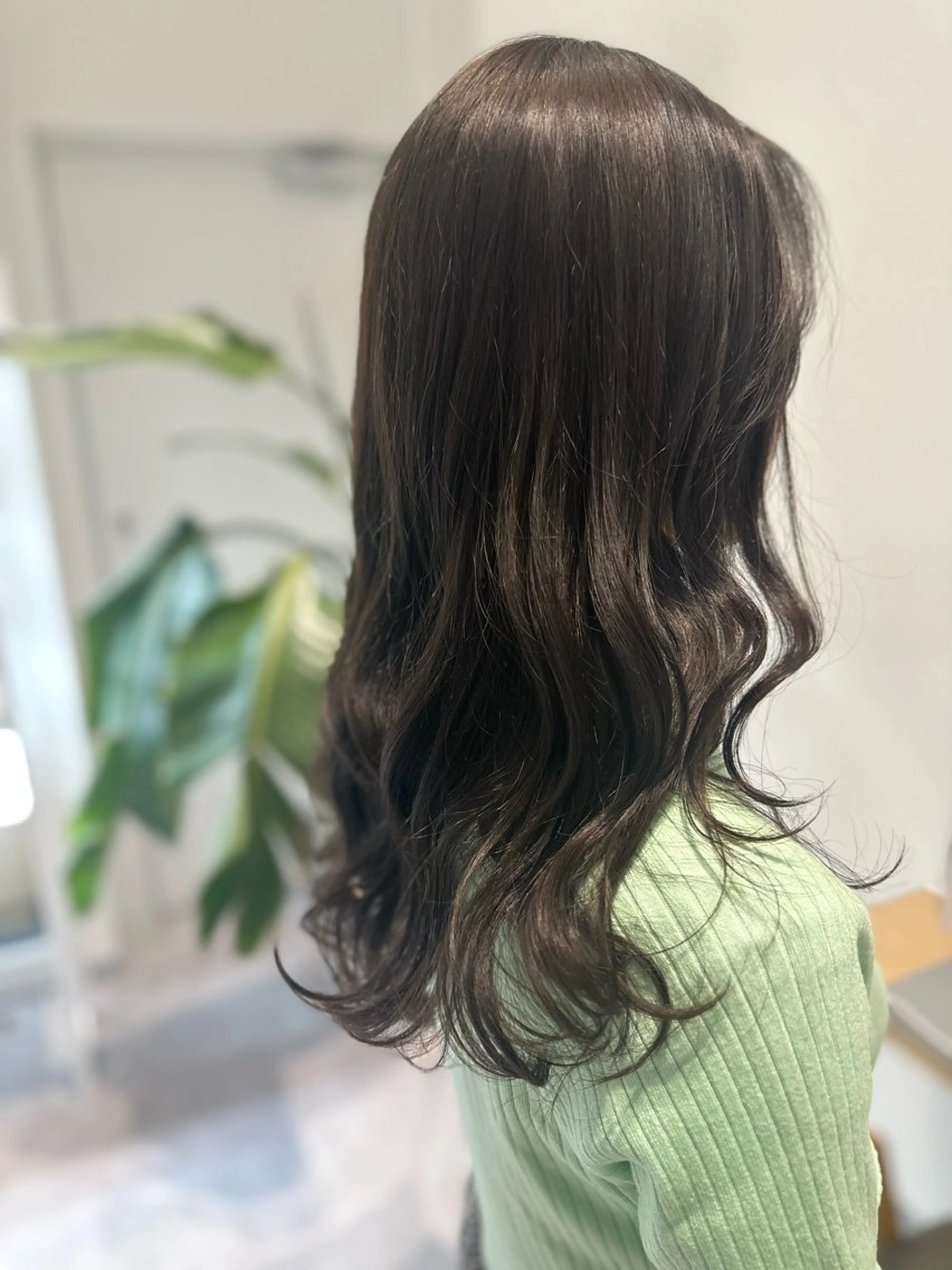 セミロング カラー ベージュカラー オリーブベージュ FURUSHO 栄店所属・中山なかやま /縮毛矯正・カラーのヘアスタイル