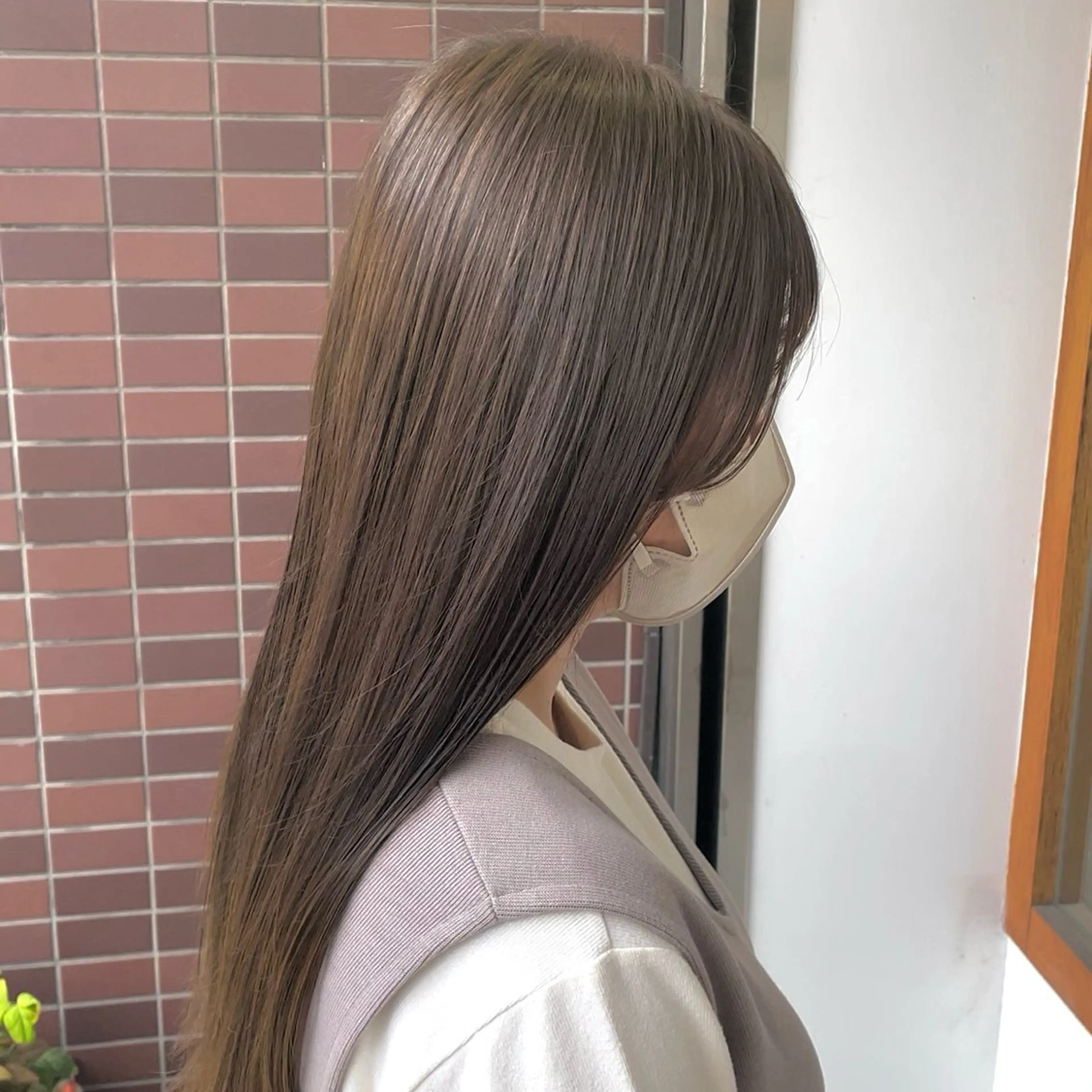 縮毛矯正＋3stepsモイストトリートメントの写真