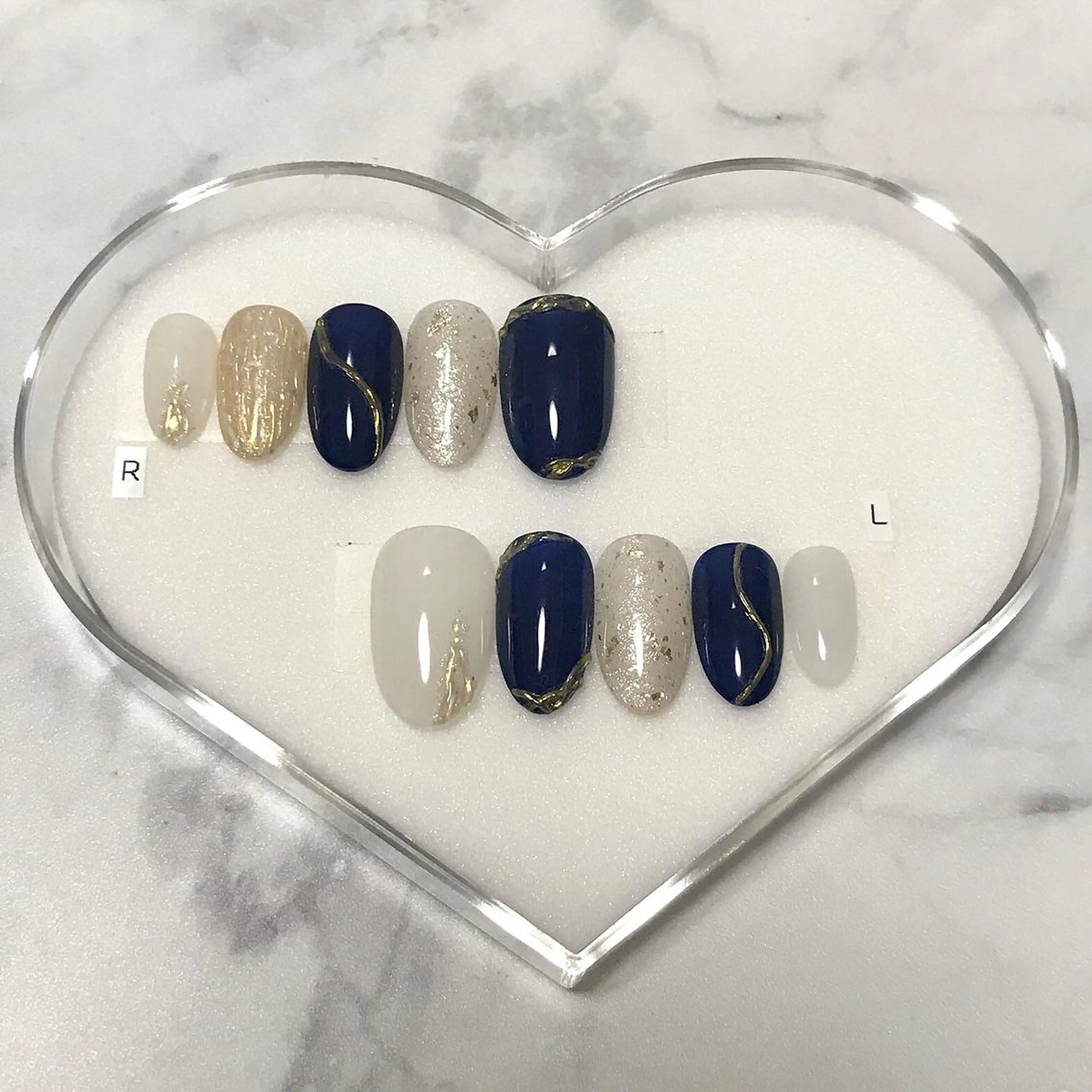 ネイル ミラーネイル ワンカラーネイル ネイルチップ ステラ marikominoのネイルデザイン