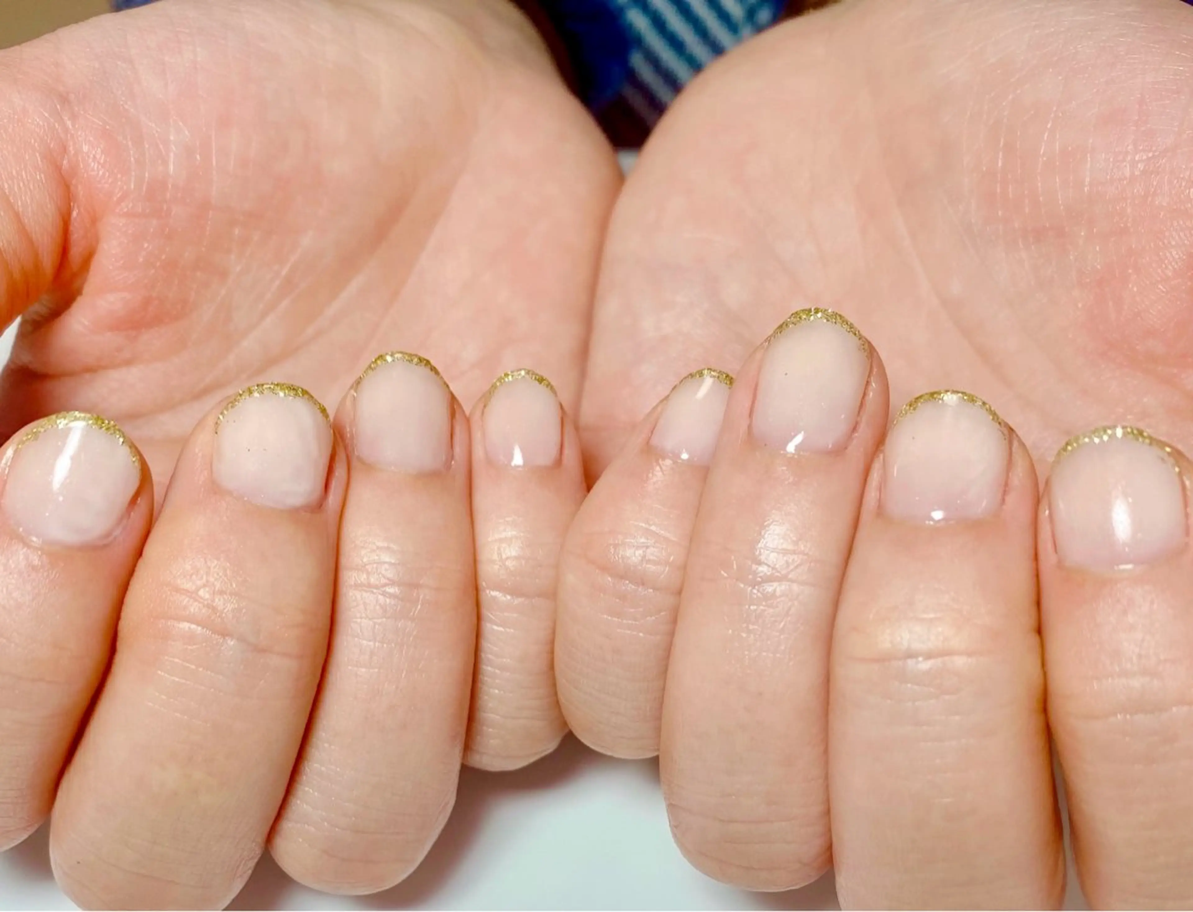 ネイル フレンチネイル ラメ(グリッター) Nail Salon K 🧸美爪育成のネイルデザイン