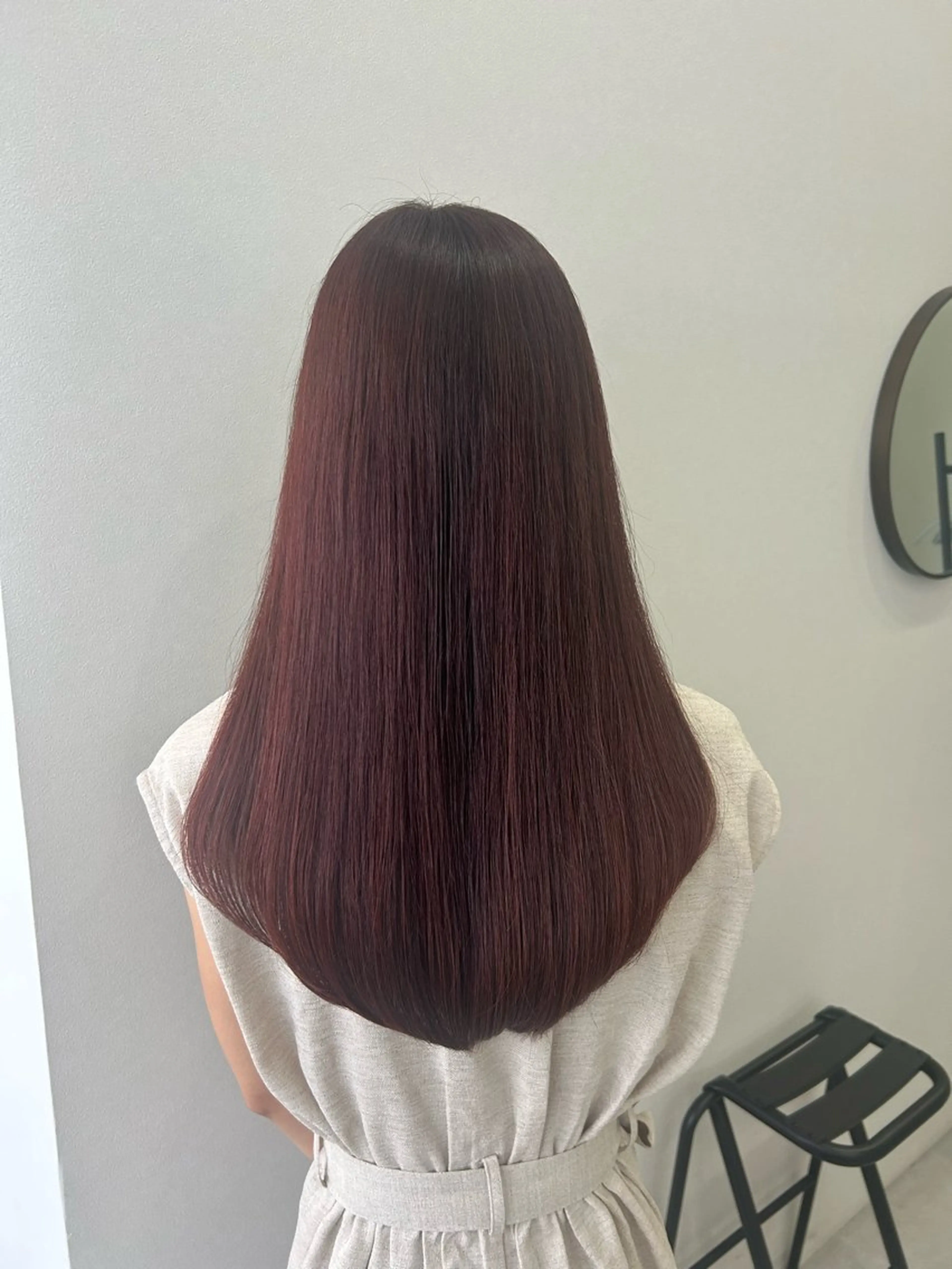 ロング ピンクブラウン カット 青山 遥香のヘアスタイル