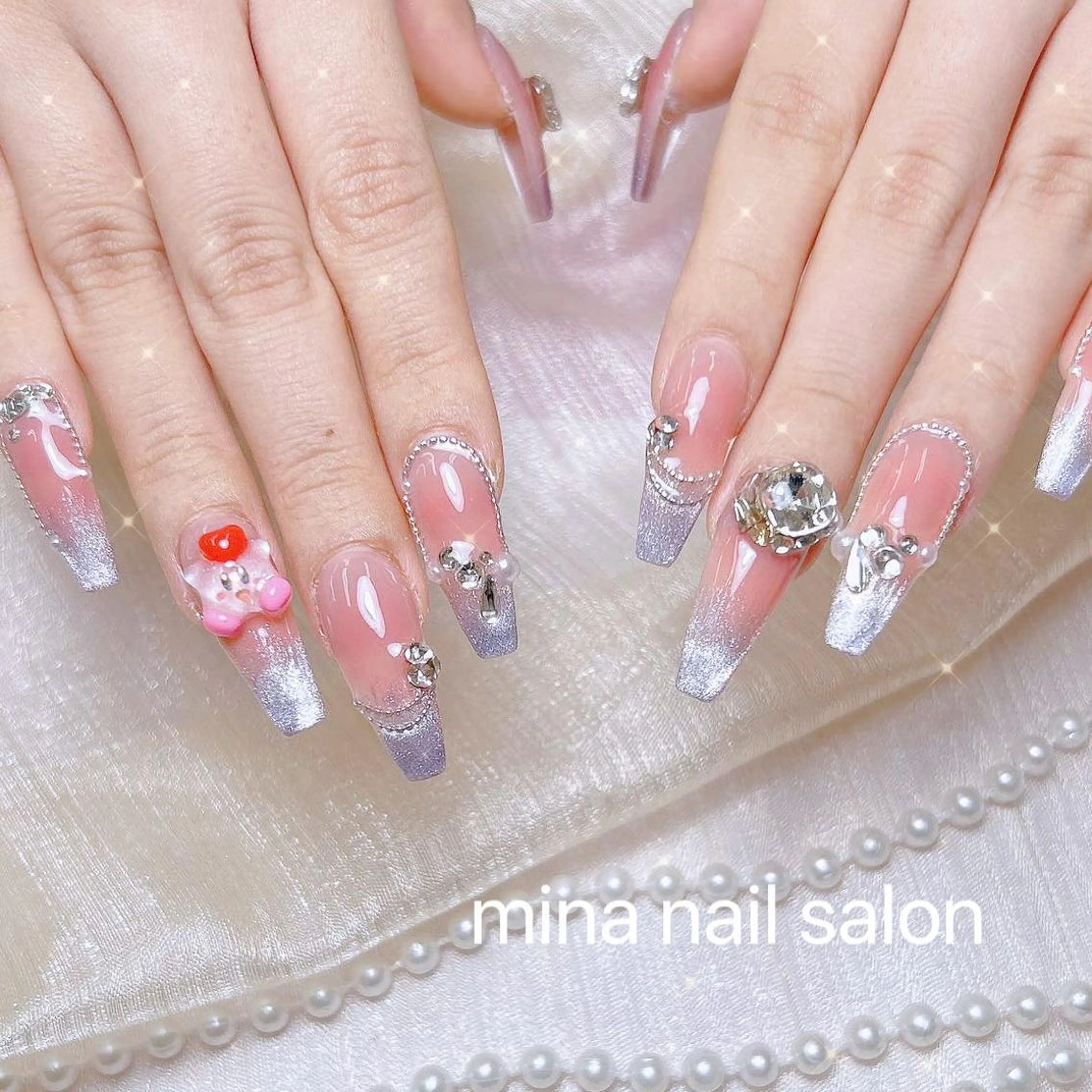 ネイル 櫻井 ナナのネイルデザイン