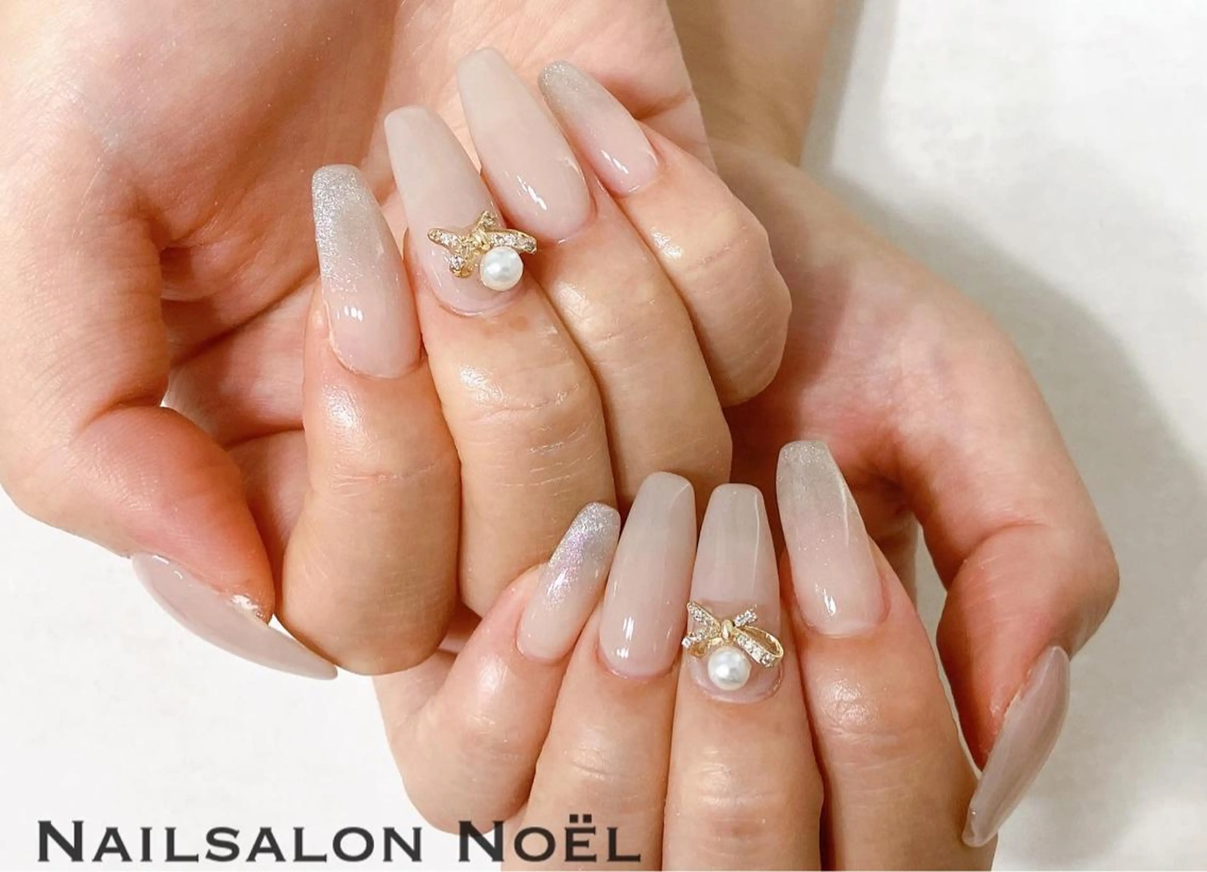 ロング ネイル マグネットネイル リボン スカルプネイル ハンドネイル Nailsalon Noël所属・Nailsalon ＆Noelのネイルデザイン