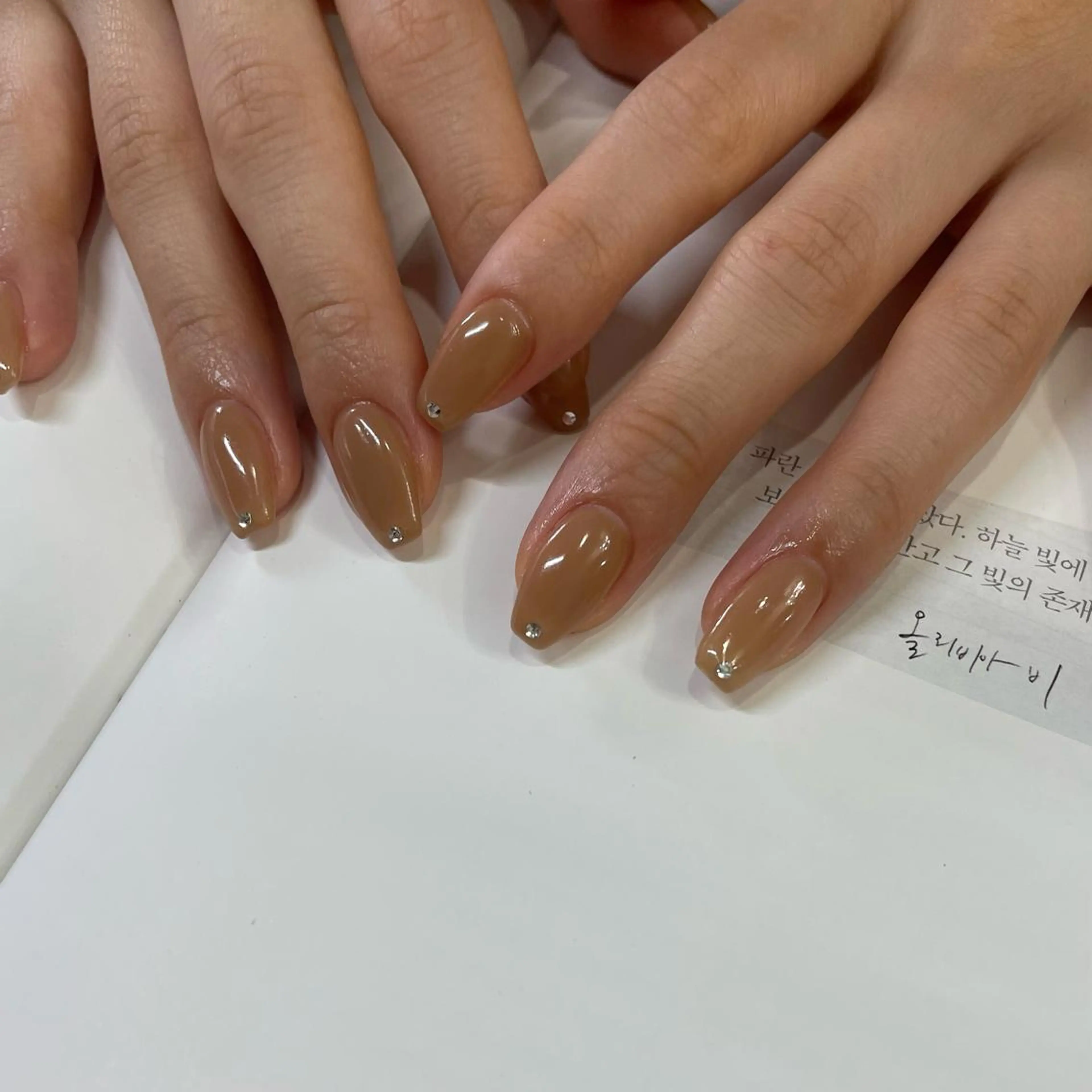 ネイル ネイルズシャトン🪡 ネイリスト斉藤のネイルデザイン