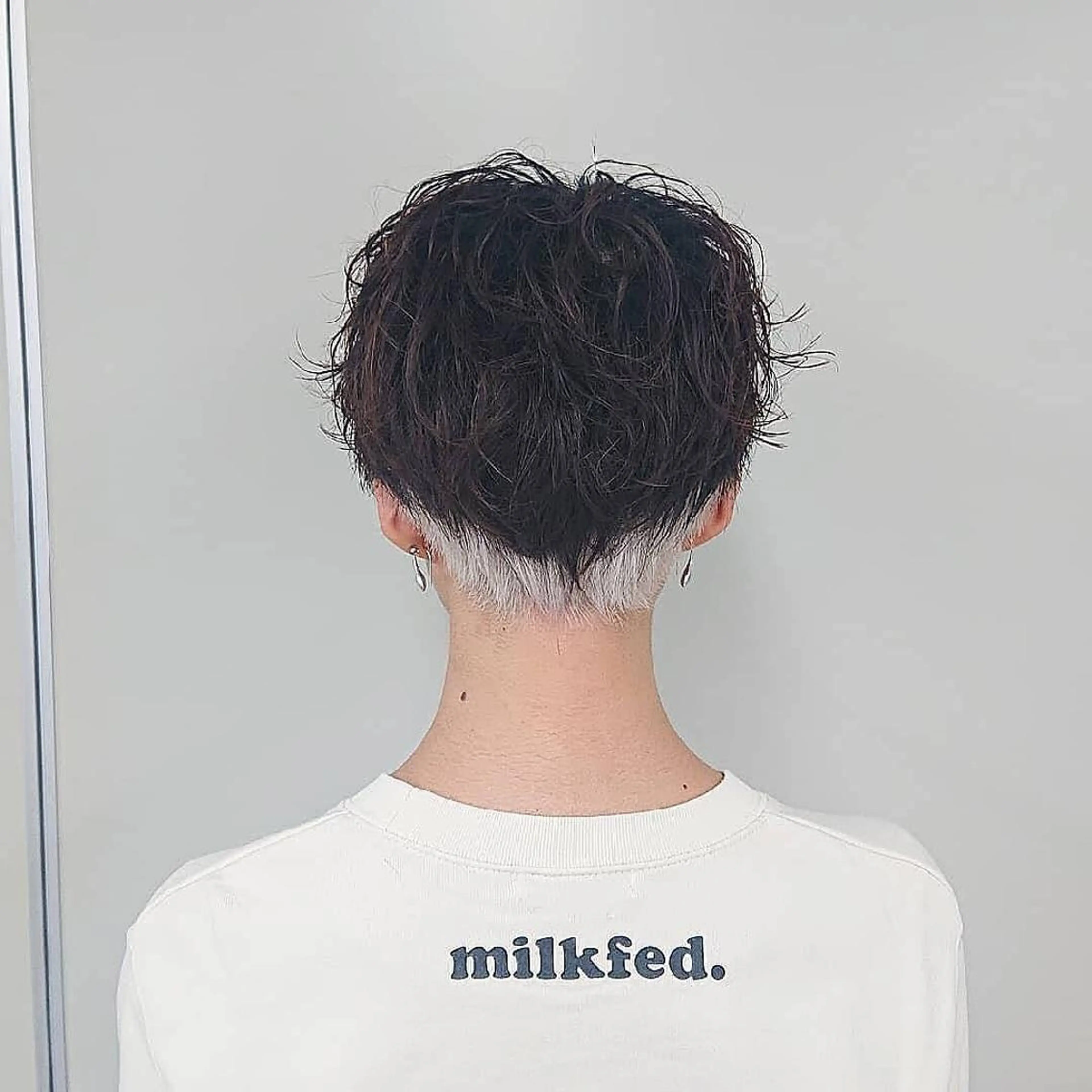 ショート カラー パーマ ヘアアレンジ メンズ ネイル マツエク・マツパ キッズ メンズバレイヤージュ メンズブリーチ メンズハイライト メンズインナーカラー メンズ韓国風 カラー特化サロン Eir心斎橋のヘアスタイル