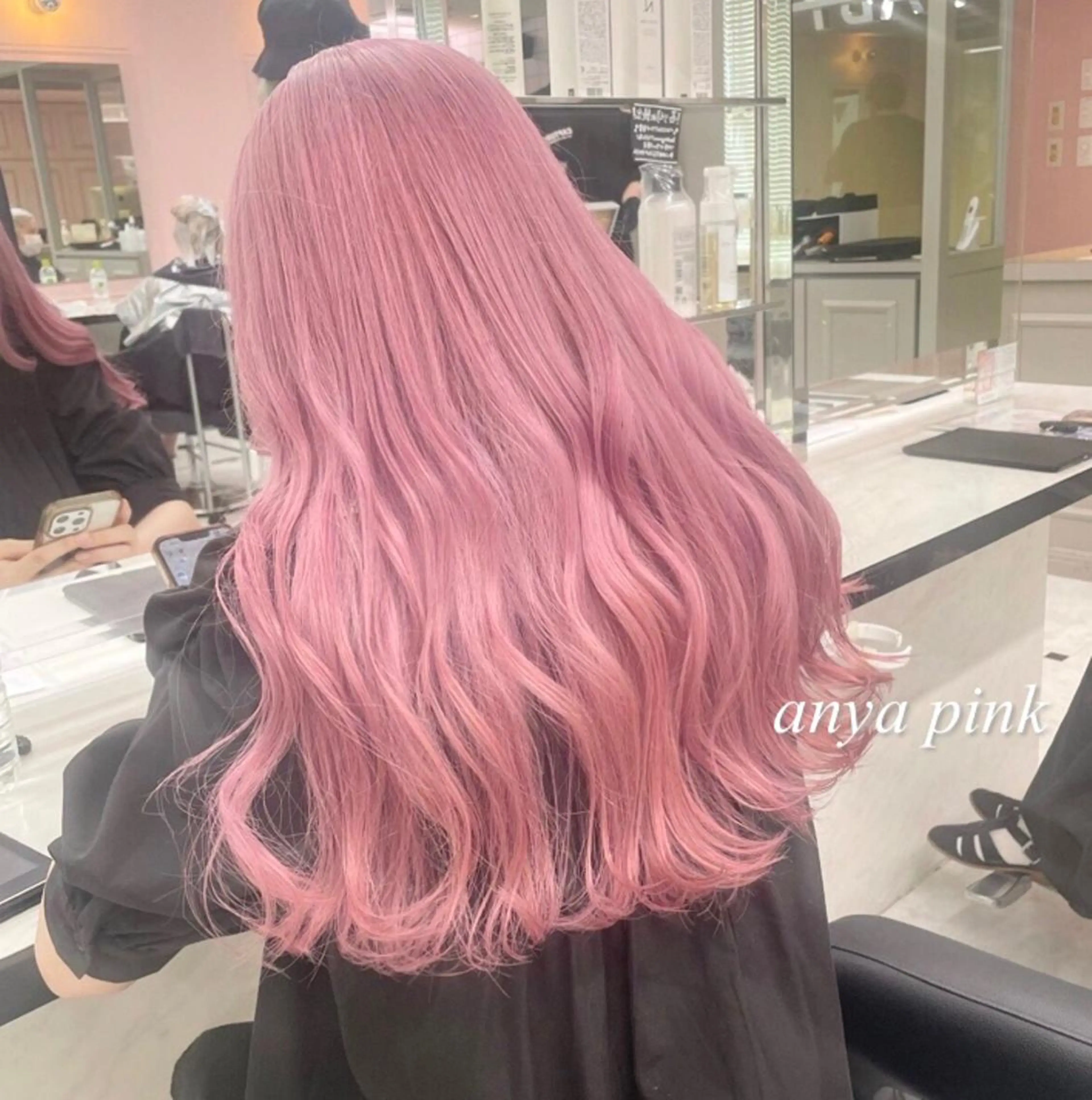 ロング カラー ピンクカラー 💖ダブルカラー💖 chihiro🌷のヘアスタイル