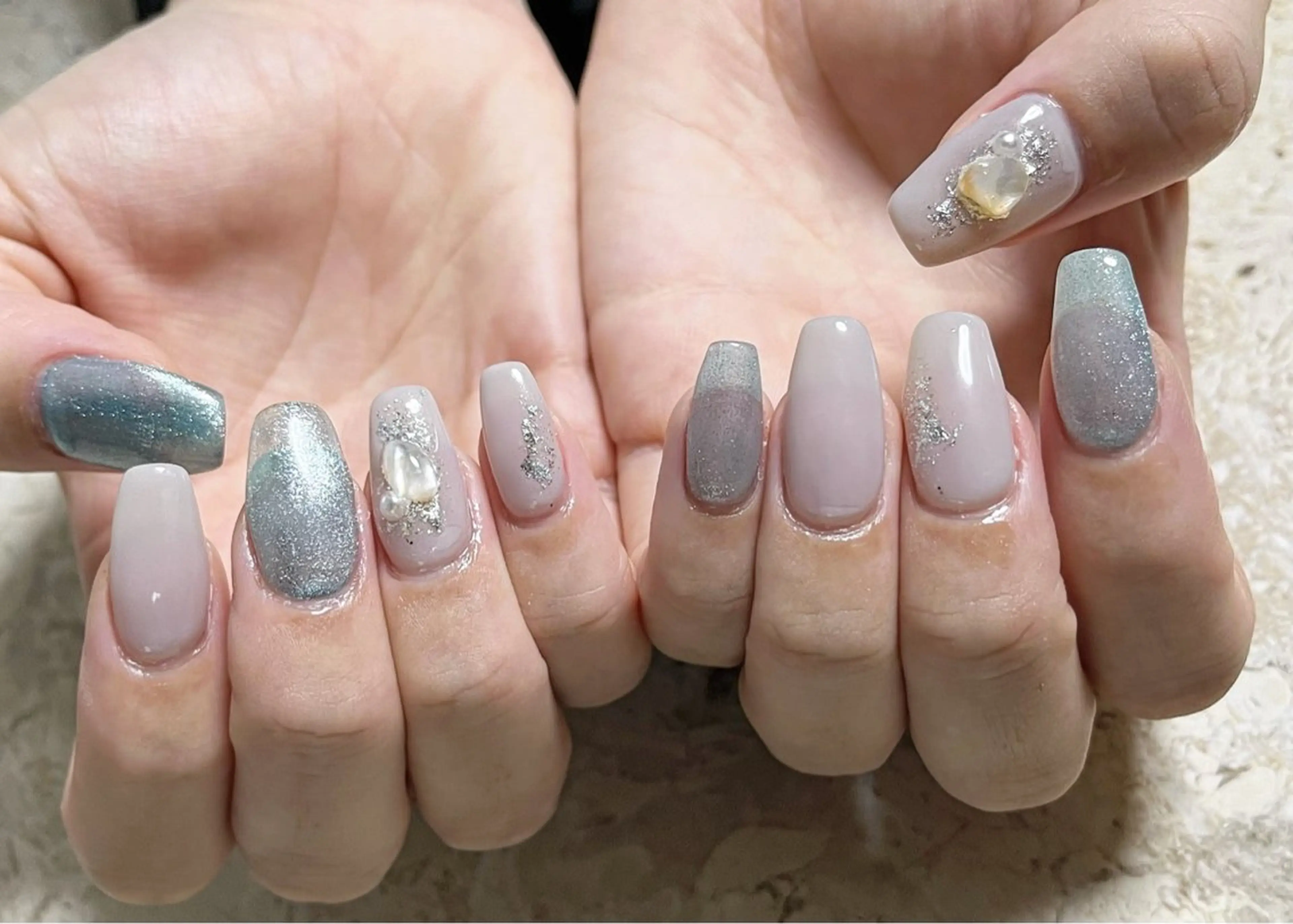 ネイル クリアネイル フットネイル ジェルネイル 氷ネイル・うるうるネイル 韓国ネイル ハンドネイル mieux IZUMiのネイルデザイン