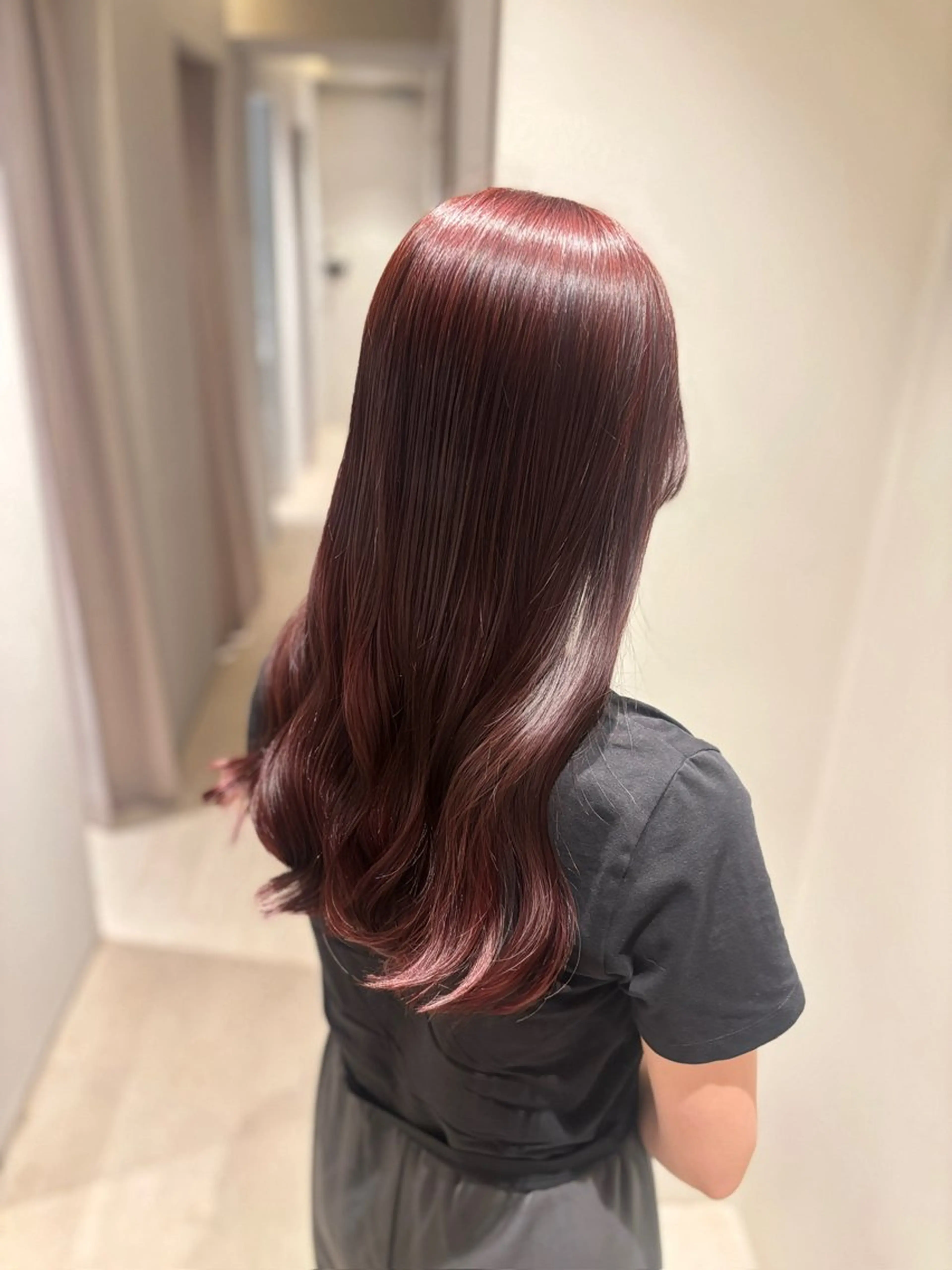 ロング カラー カット ヘアカラー トリートメント 髪質改善カラー ベージュ🤎YUMEのヘアスタイル