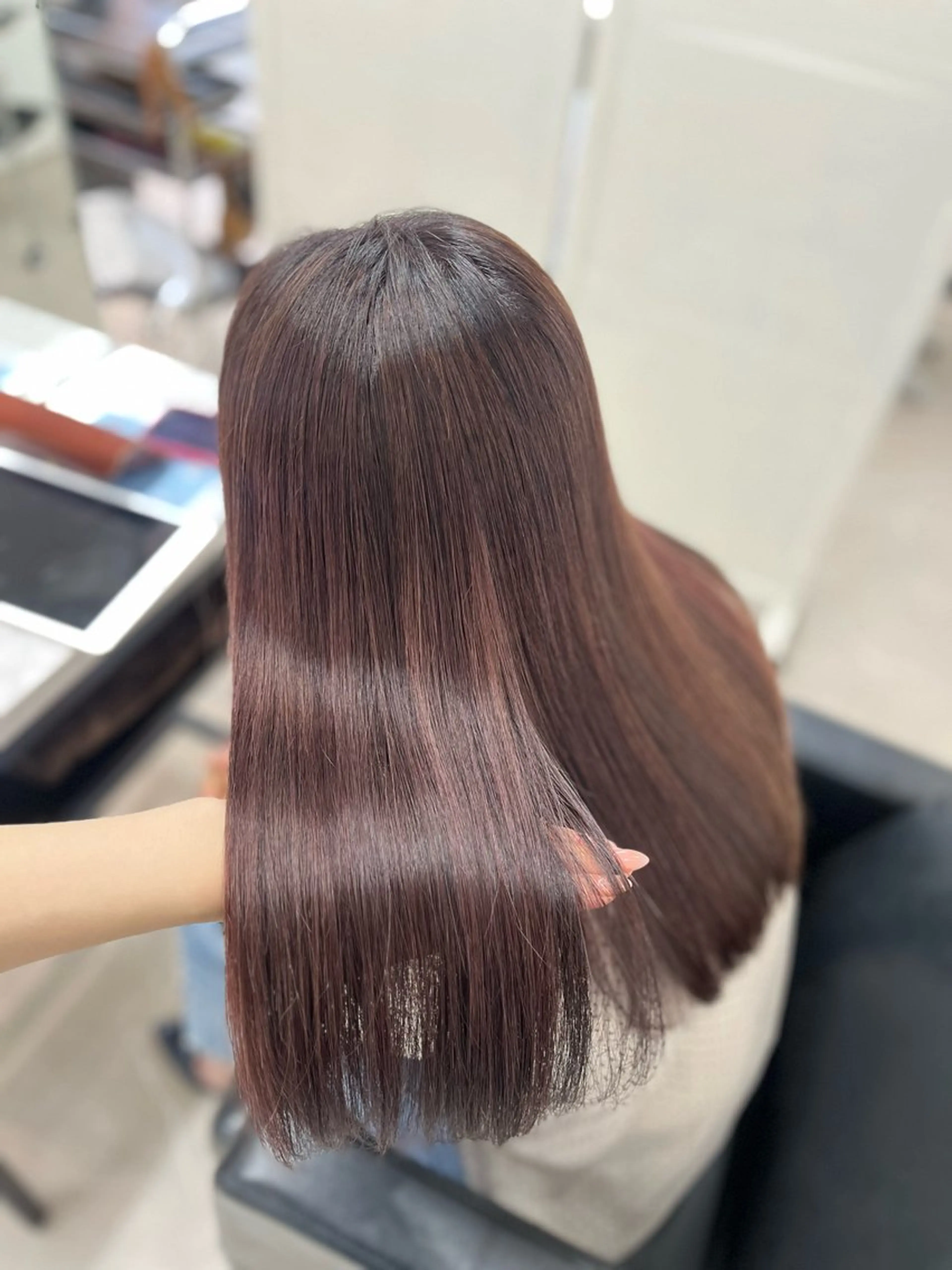 カラー 髪質改善美容室　Lino 香芝五位堂店所属・runa｜艶と透明感 を叶える 奈良香芝のヘアスタイル