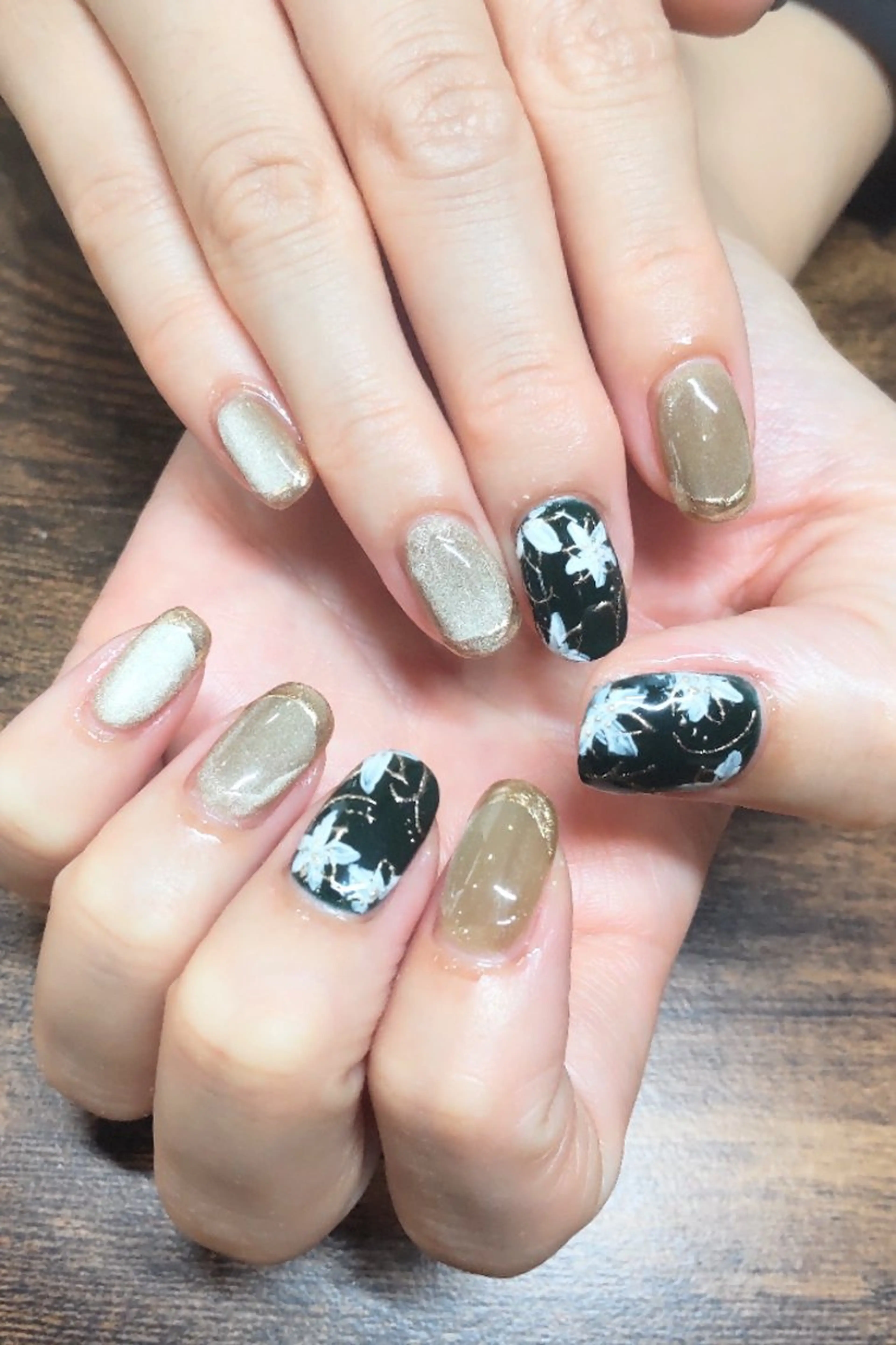 ネイル CHOUETTE MIOのネイルデザイン