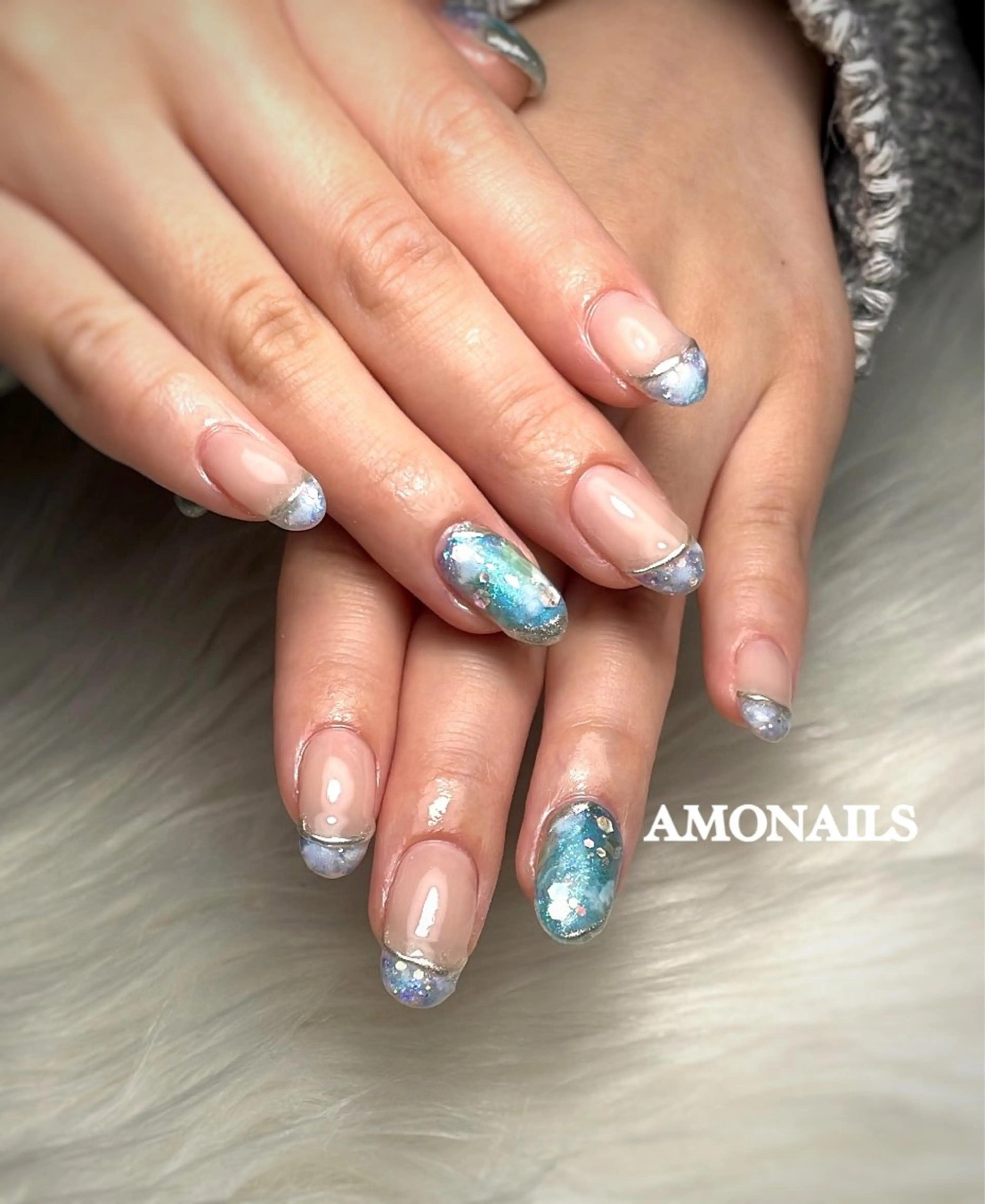 ネイル ブルー ニュアンスネイル ハンドネイル フットネイル AMONAILS *.のネイルデザイン