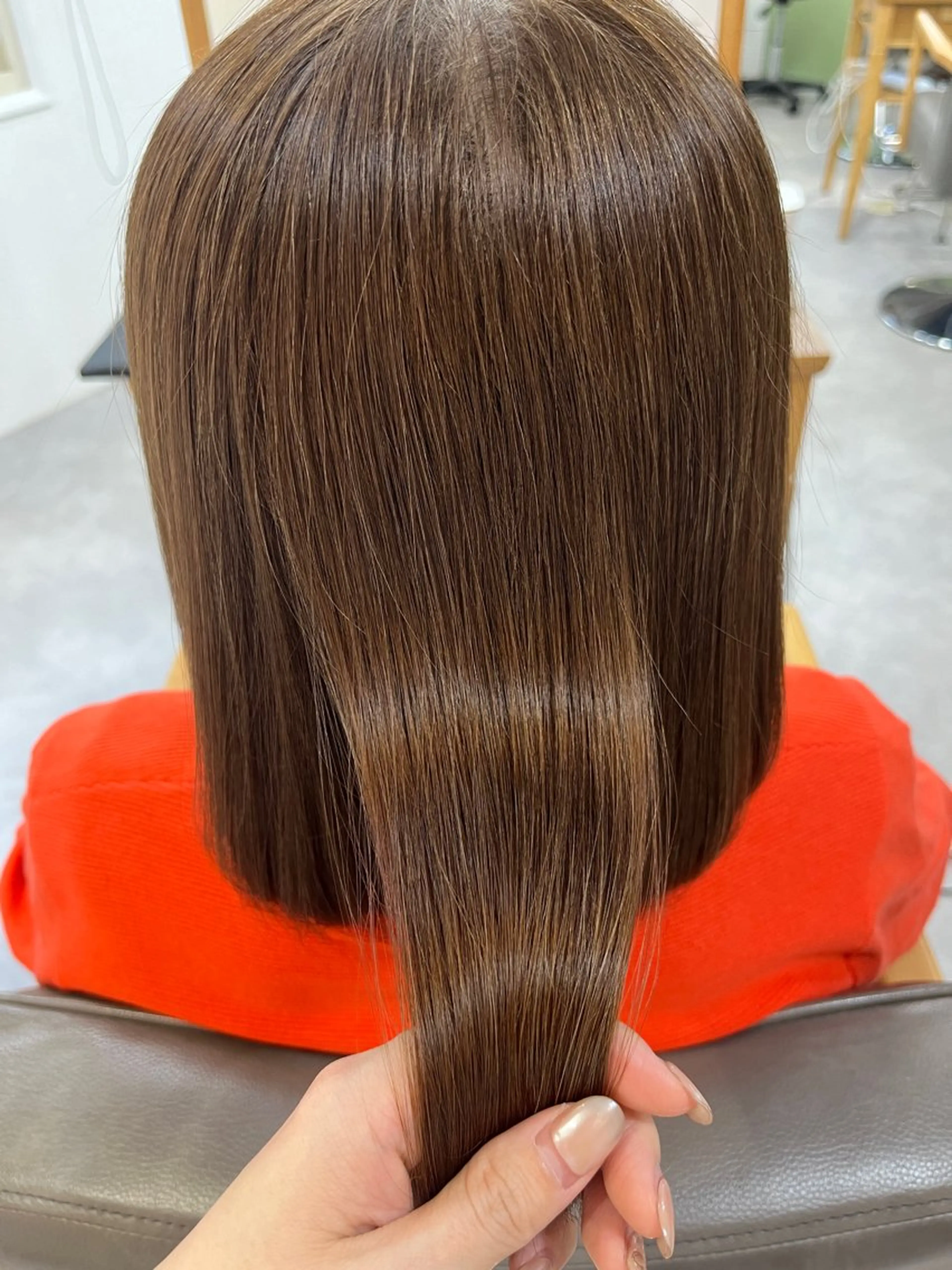 ミディアム 三品 早妃のヘアスタイル