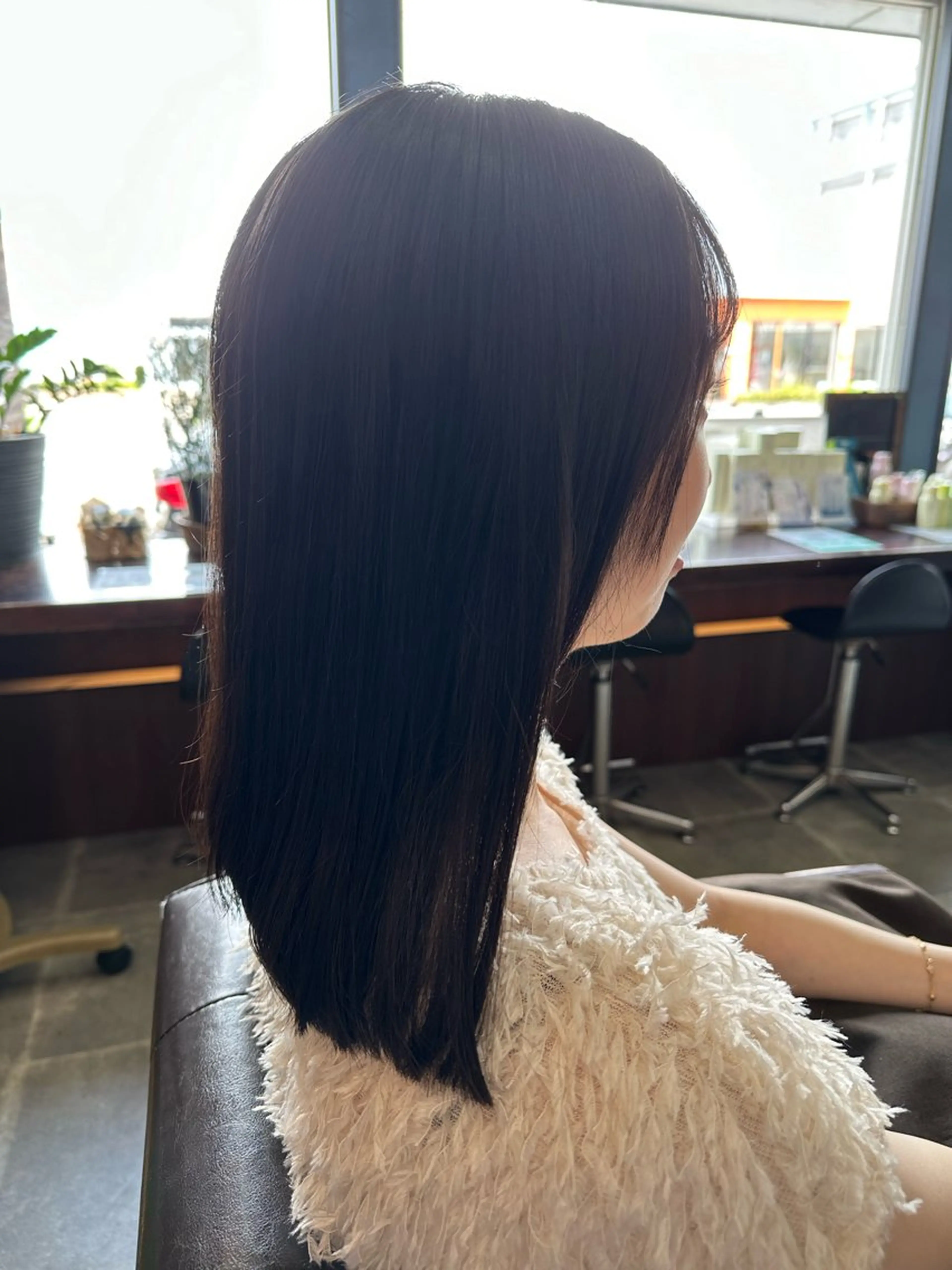 セミロング カット 🎀Kubu大橋 夏夢🎀のヘアスタイル