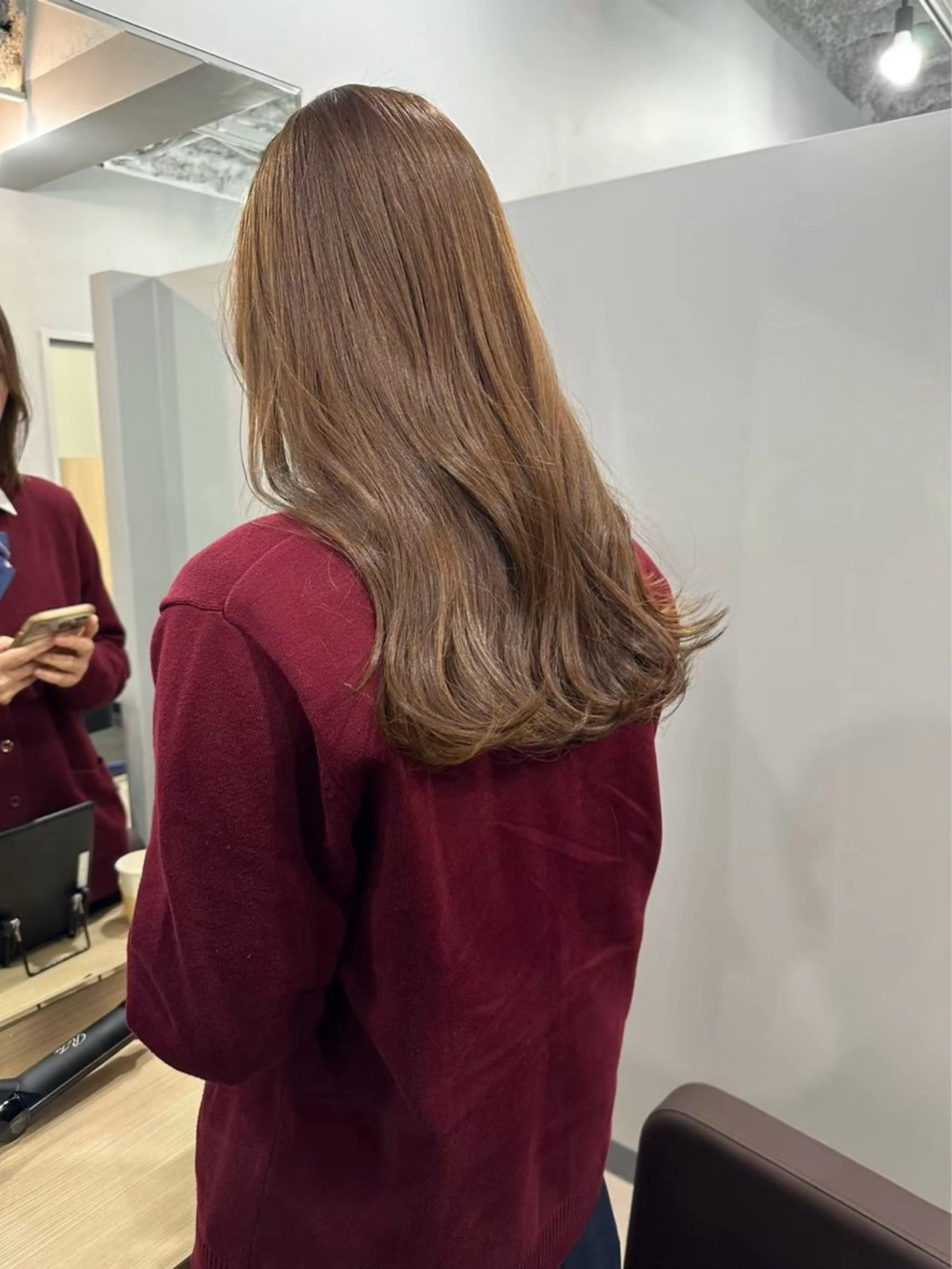 セミロング カラー 🌬️attrait 髪質改善/個室サロンのヘアスタイル