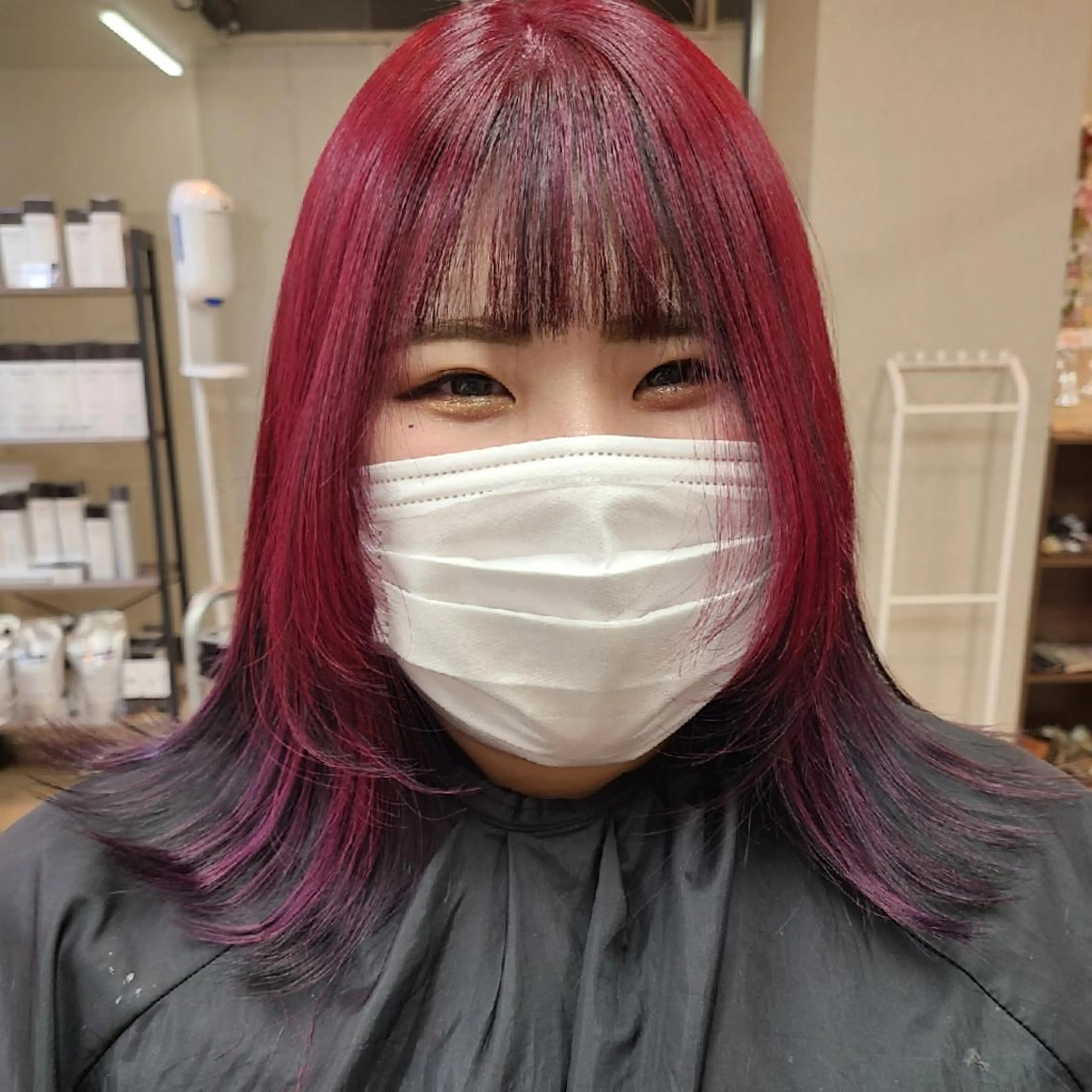 セミロング カラー デザインカラー 似合わせカット 西田 理沙のヘアスタイル