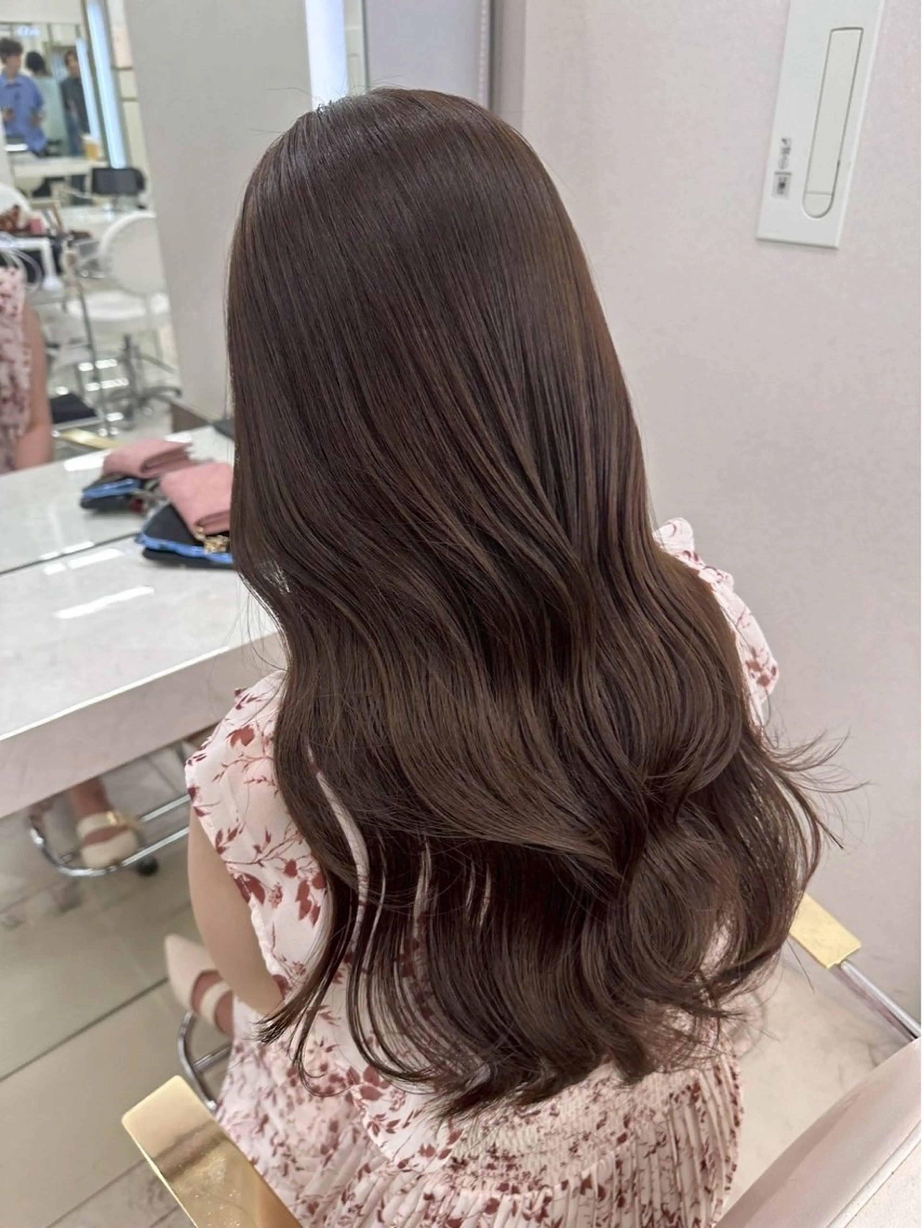 ロング 透明感ピンクカラー 銀座🍒AYANEのヘアスタイル