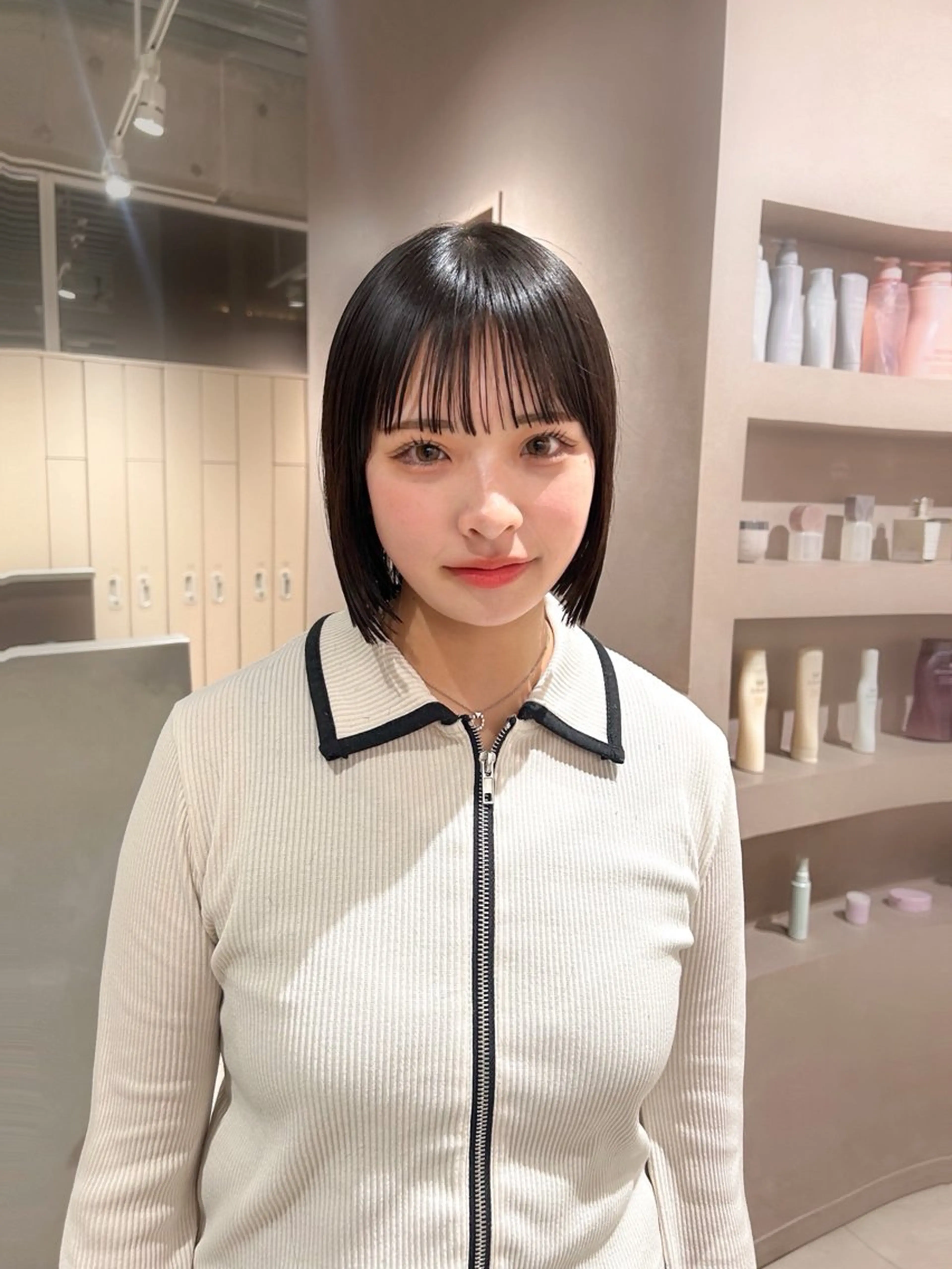 ショート ボブ ミディアムヘア Chifumiのヘアスタイル