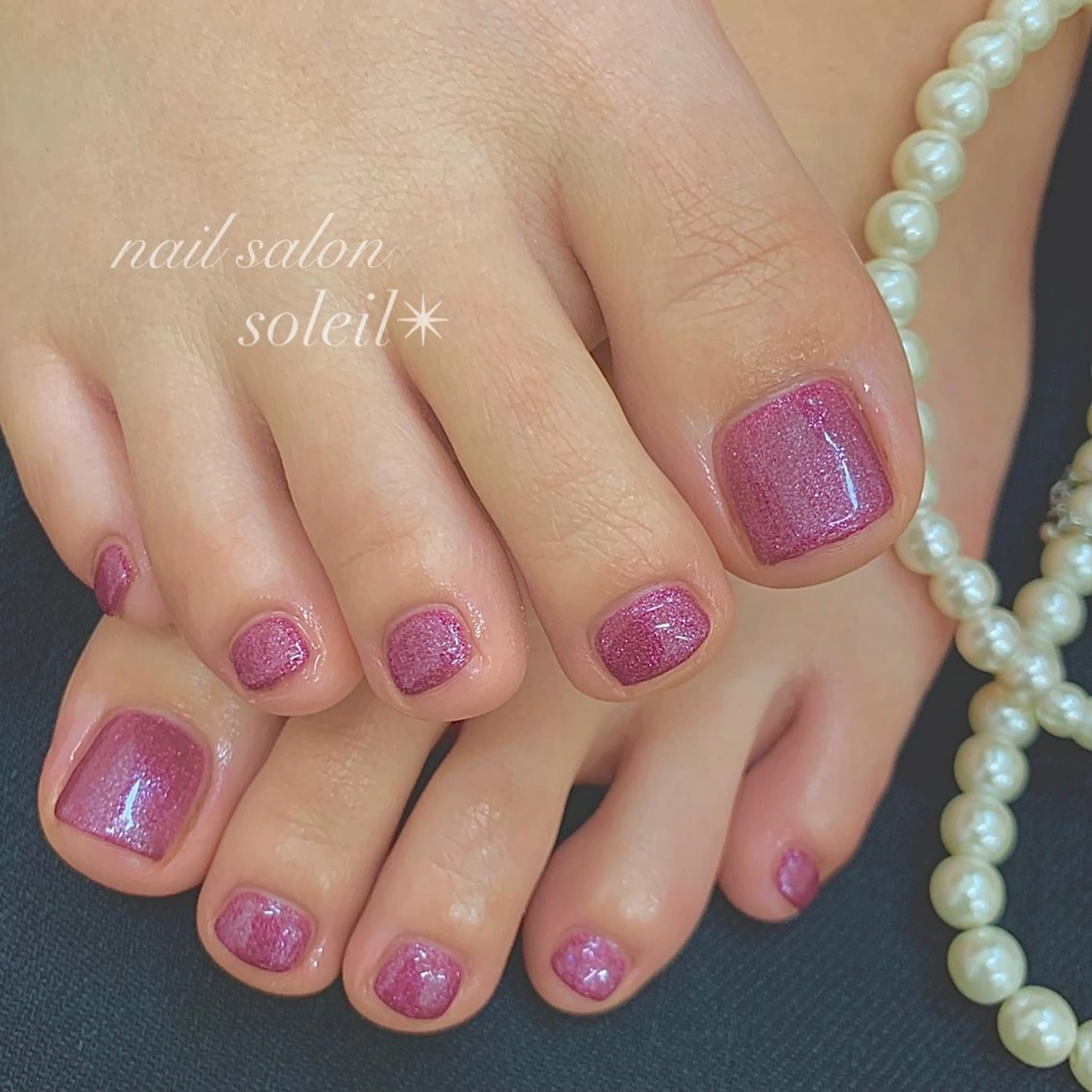 ネイル フットネイル フレンチネイル ジェルネイル ミラーネイル ニュアンスネイル 粟津 美紀のネイルデザイン