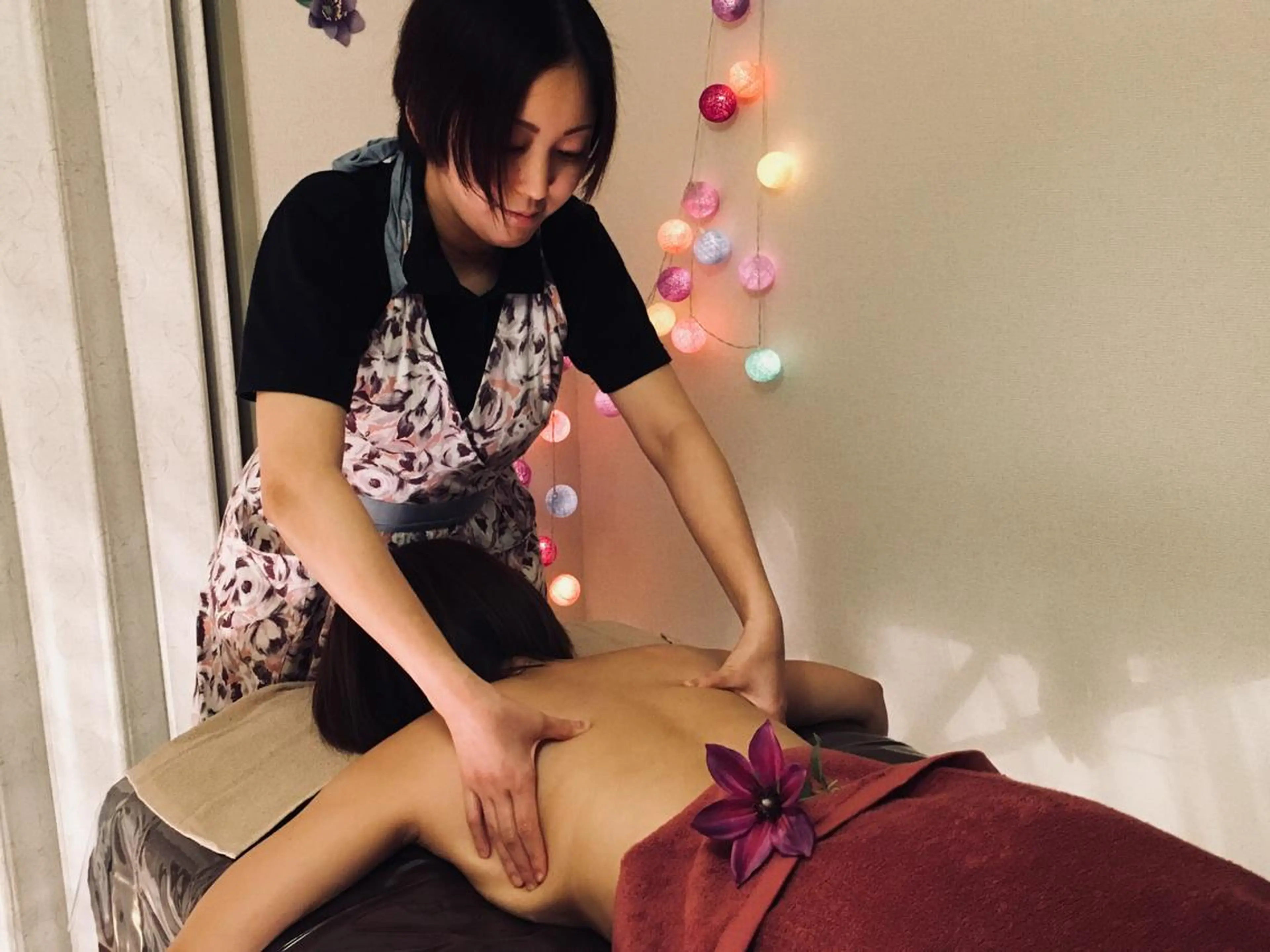 セミロング カラー パーマ ヘアアレンジ メンズ キッズ ネイル マツエク・マツパ 強圧オールハンド痩身&黄土よもぎ蒸しプライベートサロンClematis池袋所属・強圧オールハンド痩身 片野のエステ・リラクイメージ