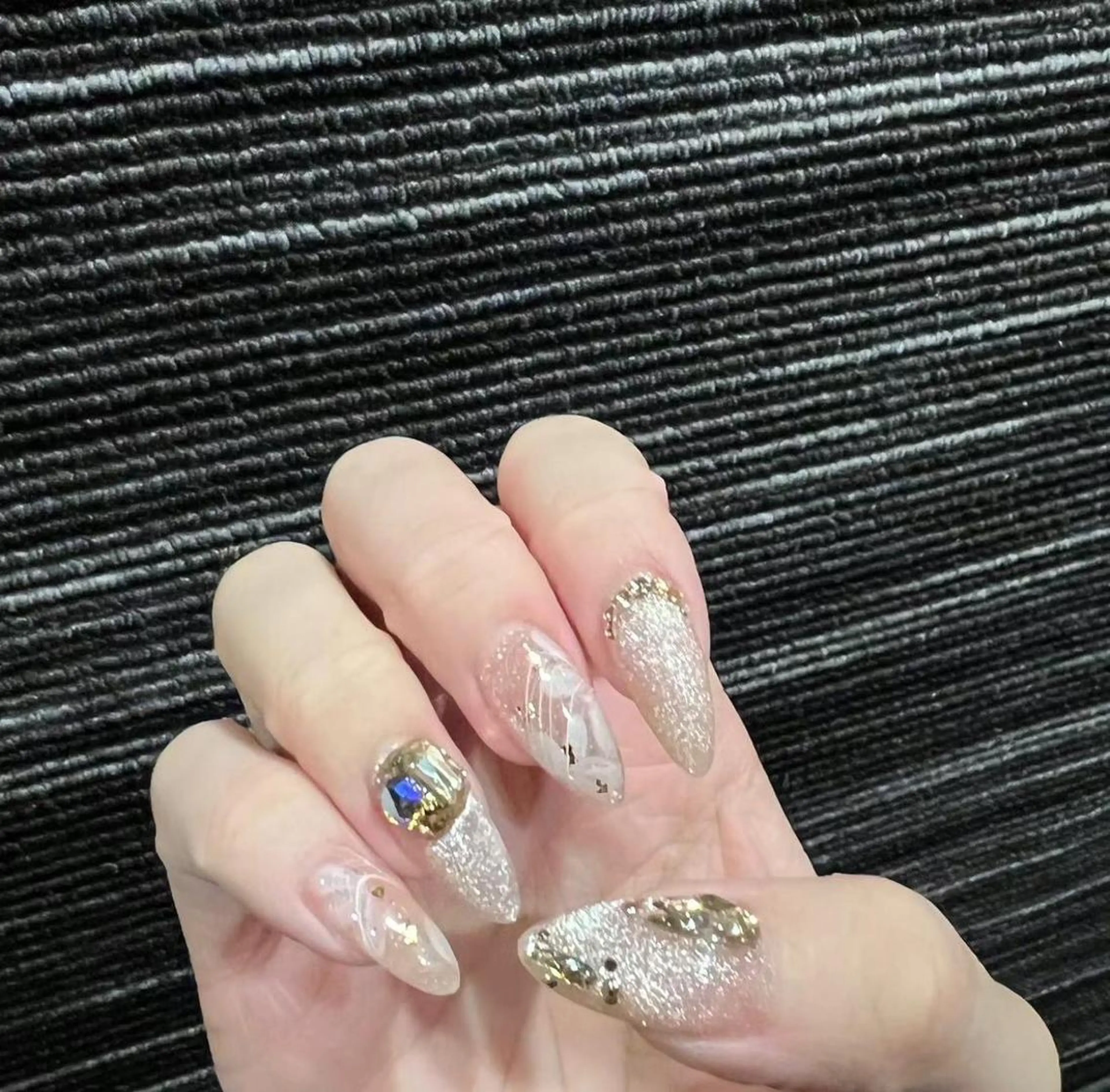 ネイル クリアネイル ゴールド ゴージャス Babarla Nailのネイルデザイン
