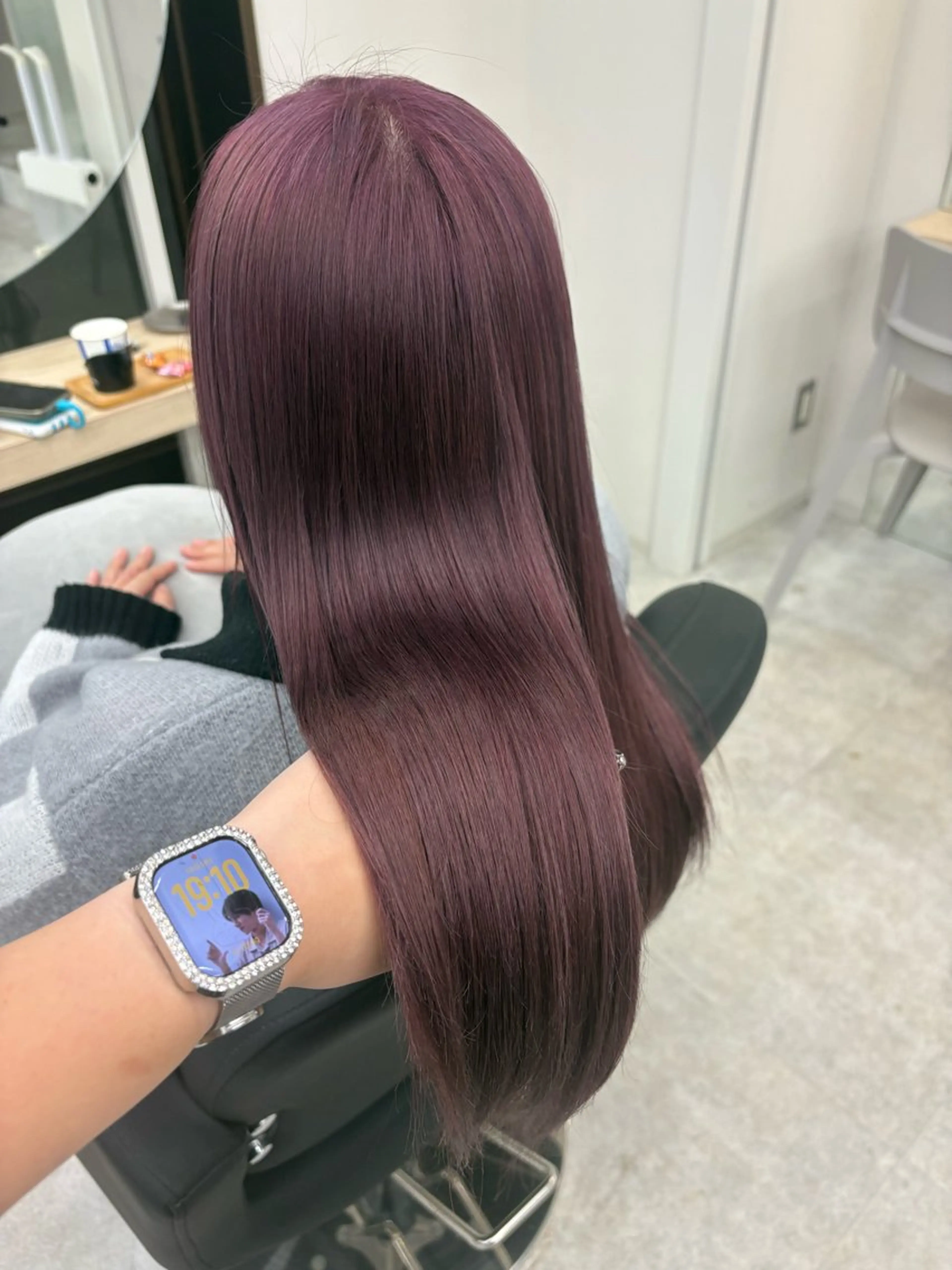 ロング カラー ベージュカラー ブリーチ ラベンダーカラー ミルクティーベージュ ピンクカラー ヘアカラー Nao 【EIGHT札幌】のヘアスタイル