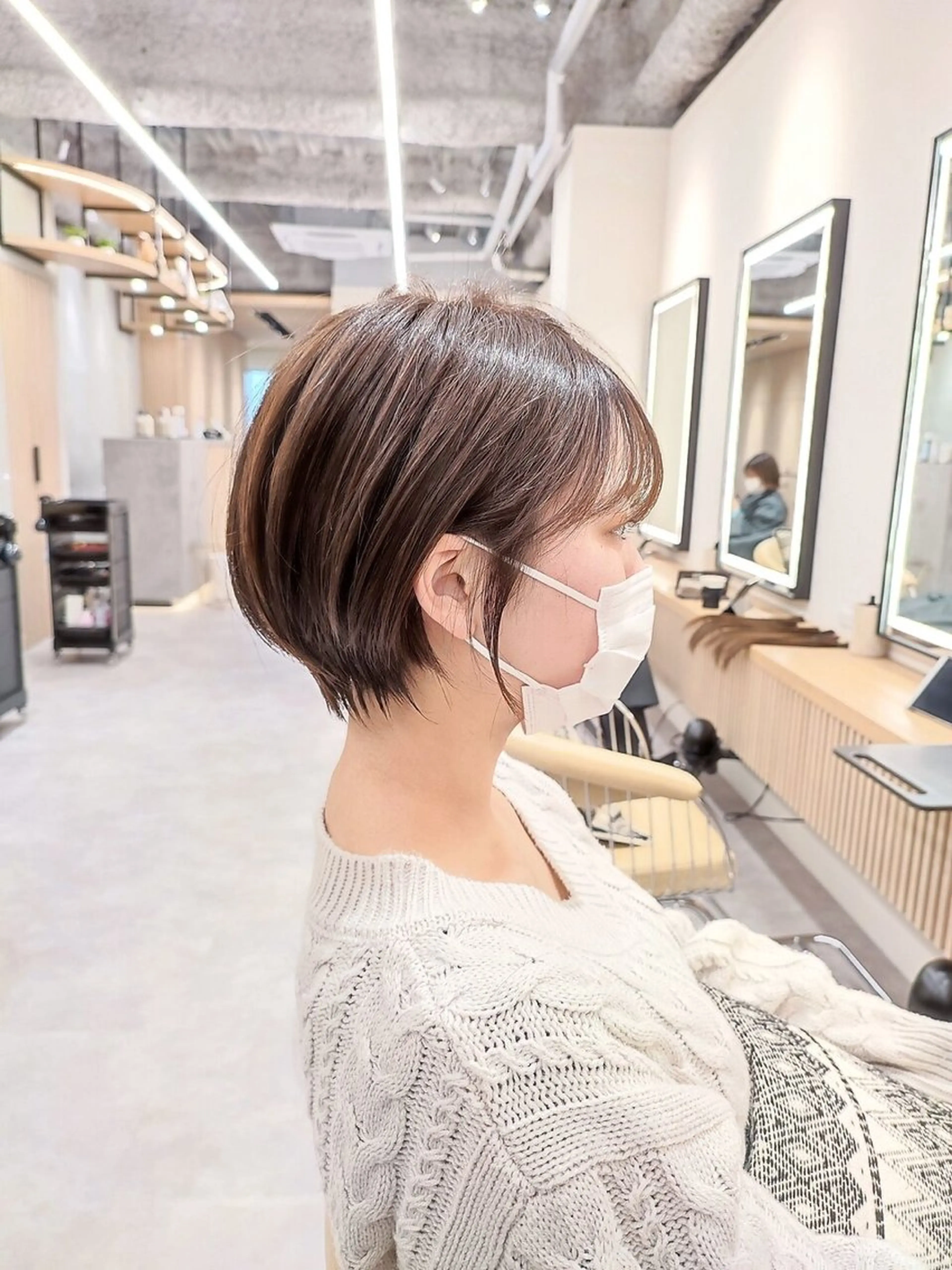 ショート カラー ベージュカラー 透明感カラー オリーブベージュ 韓国トレンドヘア🐥 こうすけのヘアスタイル